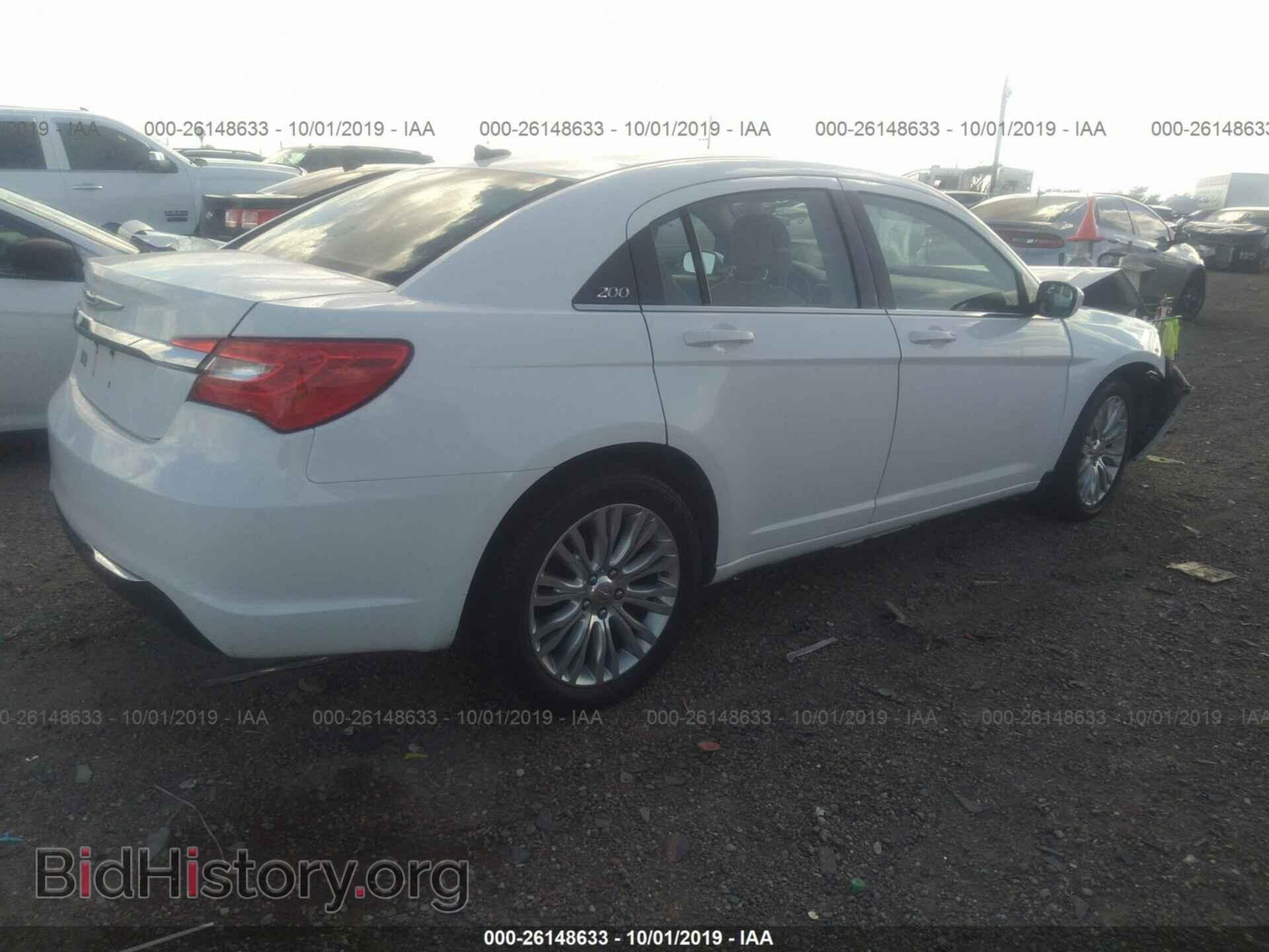 2012 CHRYSLER 200 - VIN: 1C3CCBAB9CN105714 - Фото 4