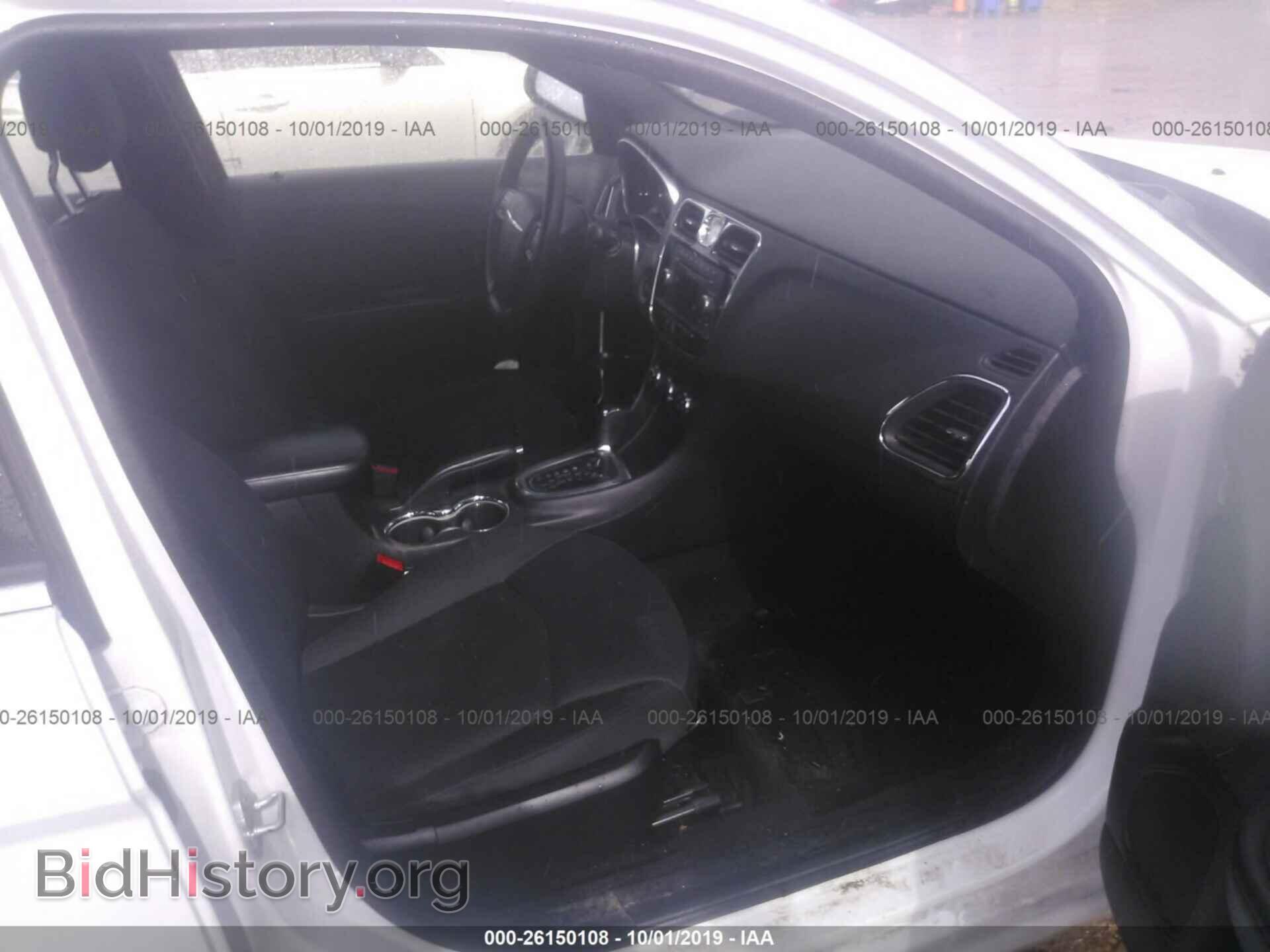 2014 CHRYSLER 200 - VIN: 1C3CCBAB6EN143226 - Фото 5