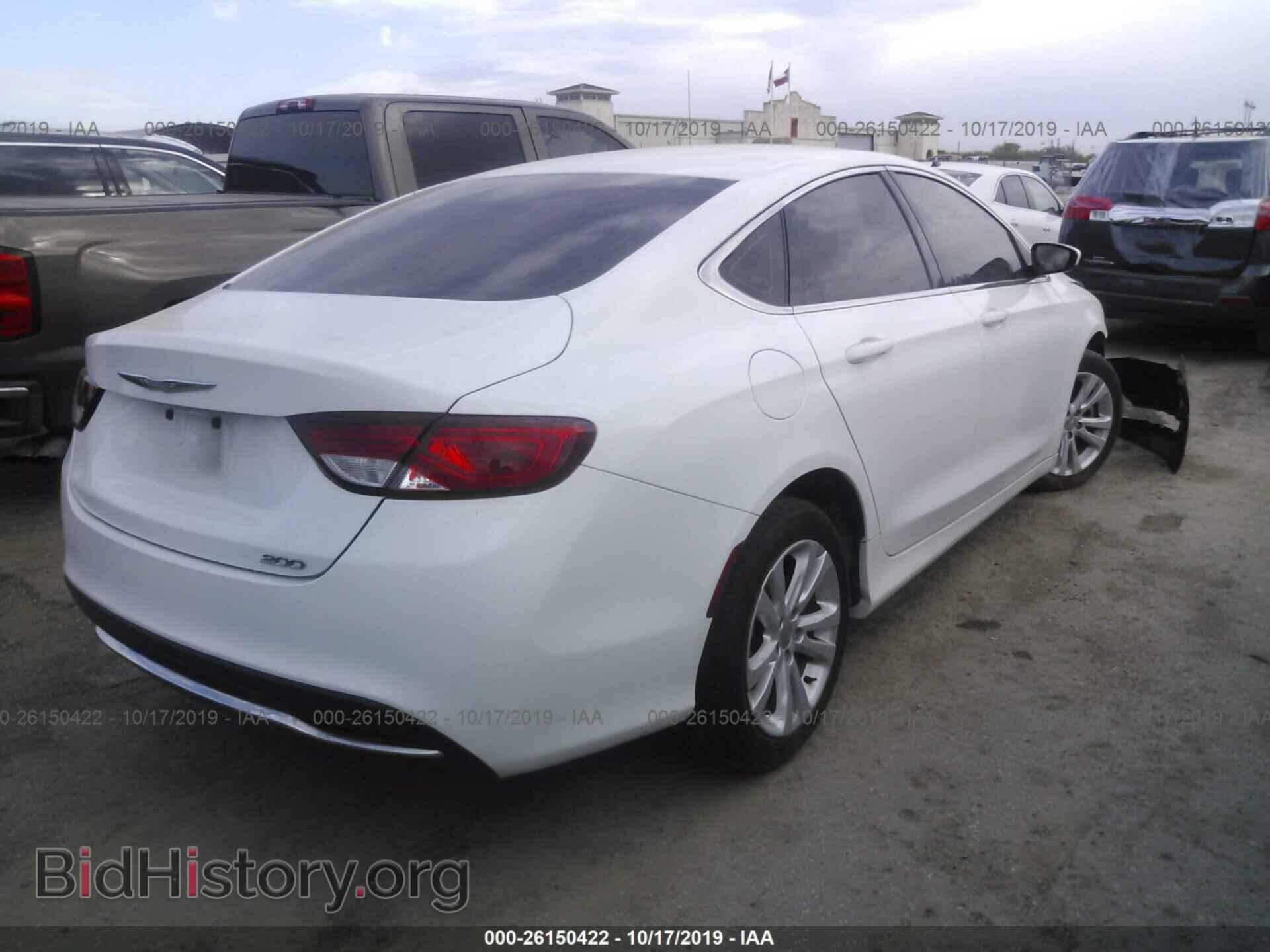 2015 CHRYSLER 200 - VIN: 1C3CCCAB4FN683407 - Photo 4