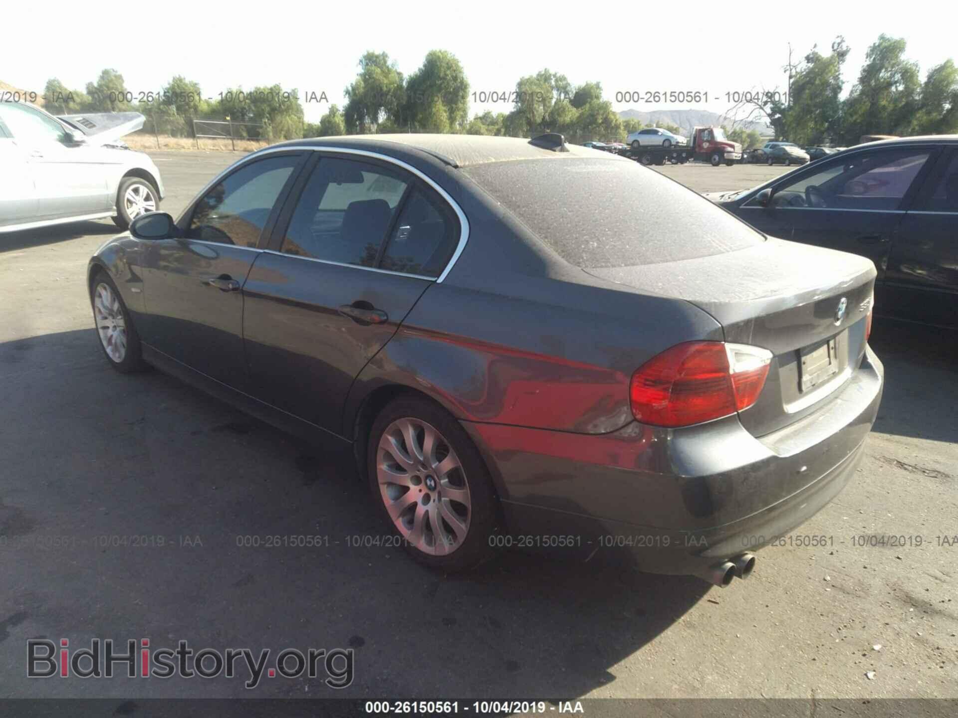 2006 BMW 330 - VIN: WBAVB33596KR72215 - Фото 3