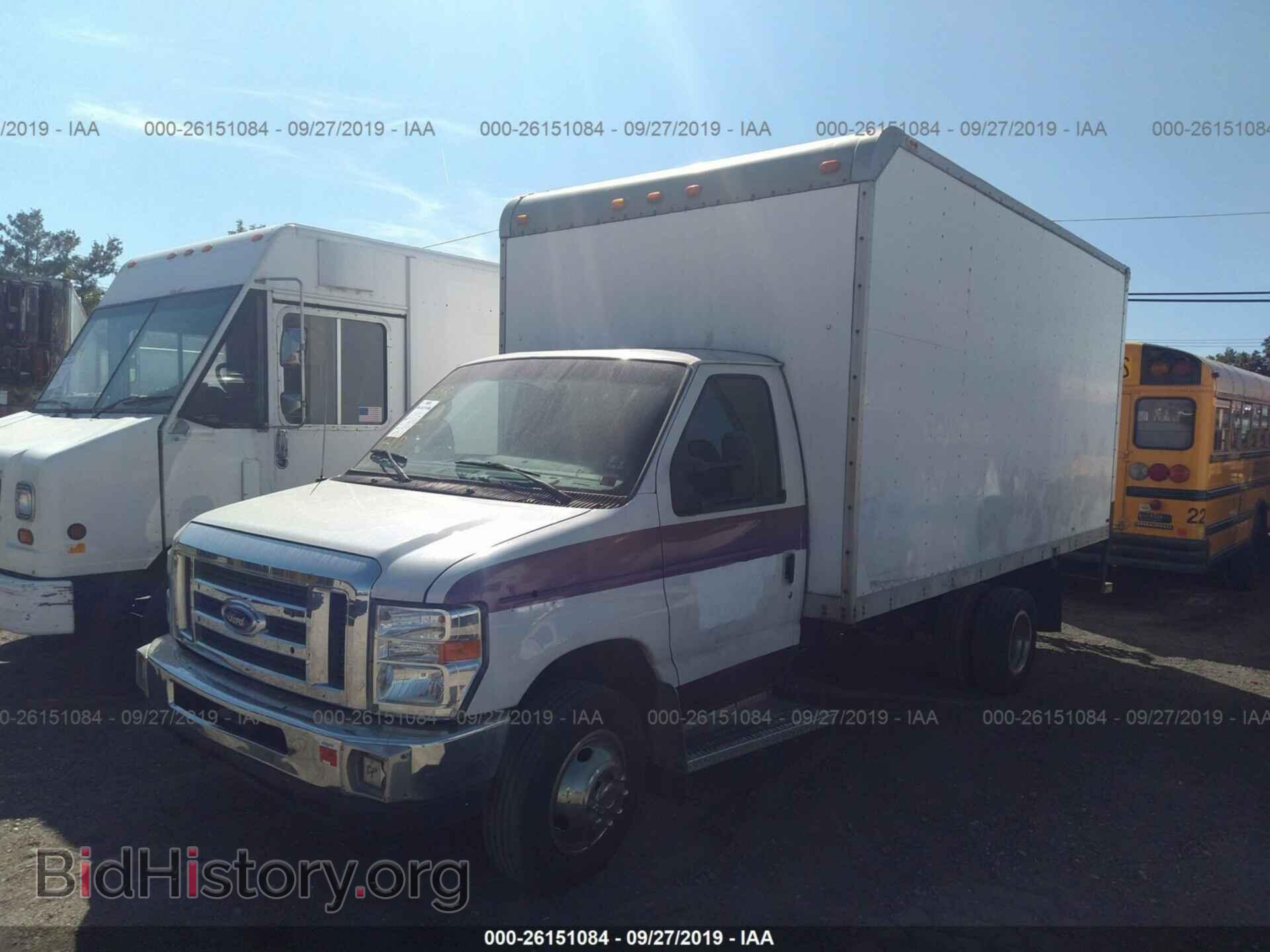 2010 FORD ECONOLINE - VIN: 1FDXE4FP5ADA41953 - Фото 2