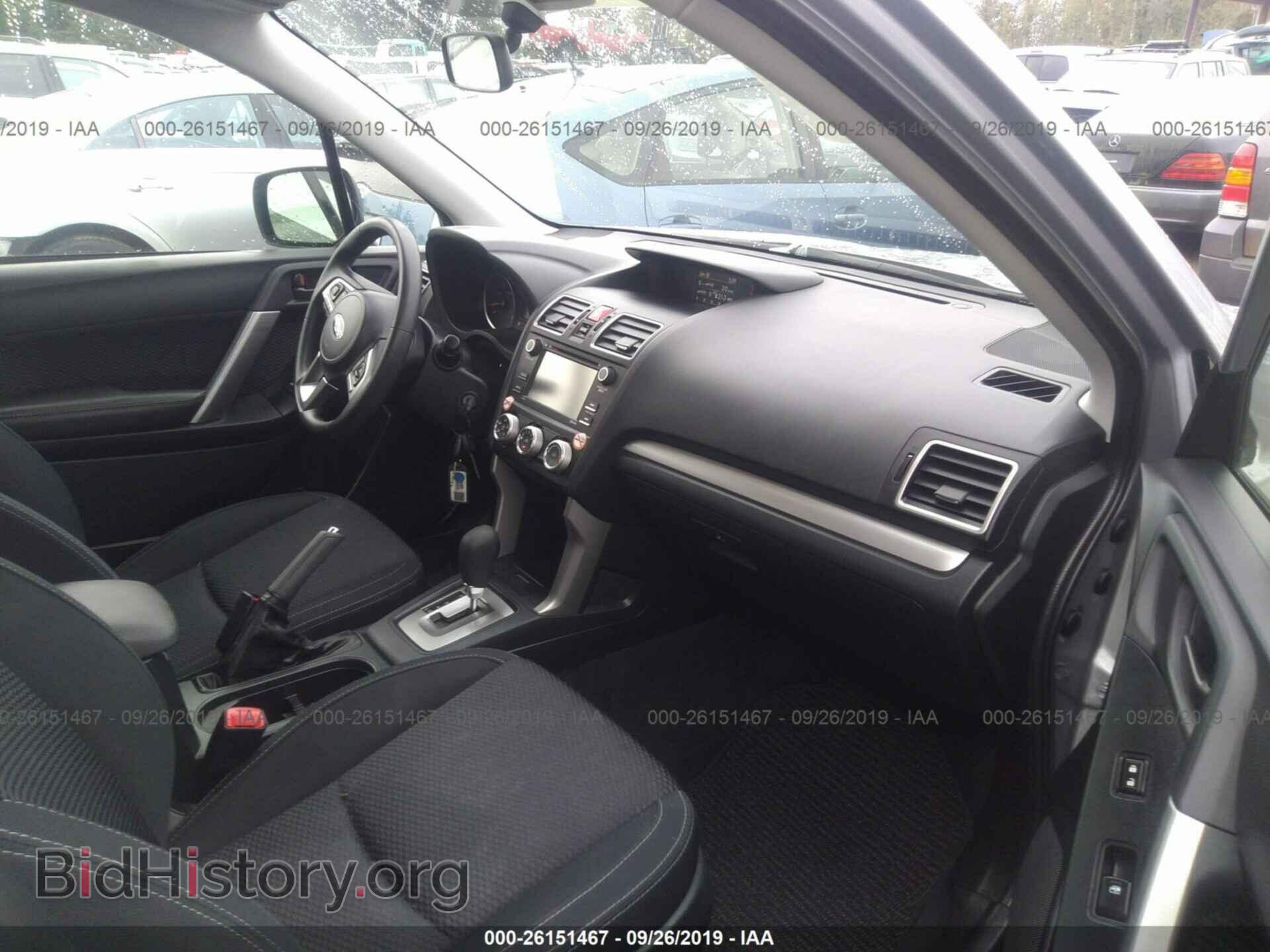 2018 SUBARU FORESTER - VIN: JF2SJAAC2JH523593 - Фото 5