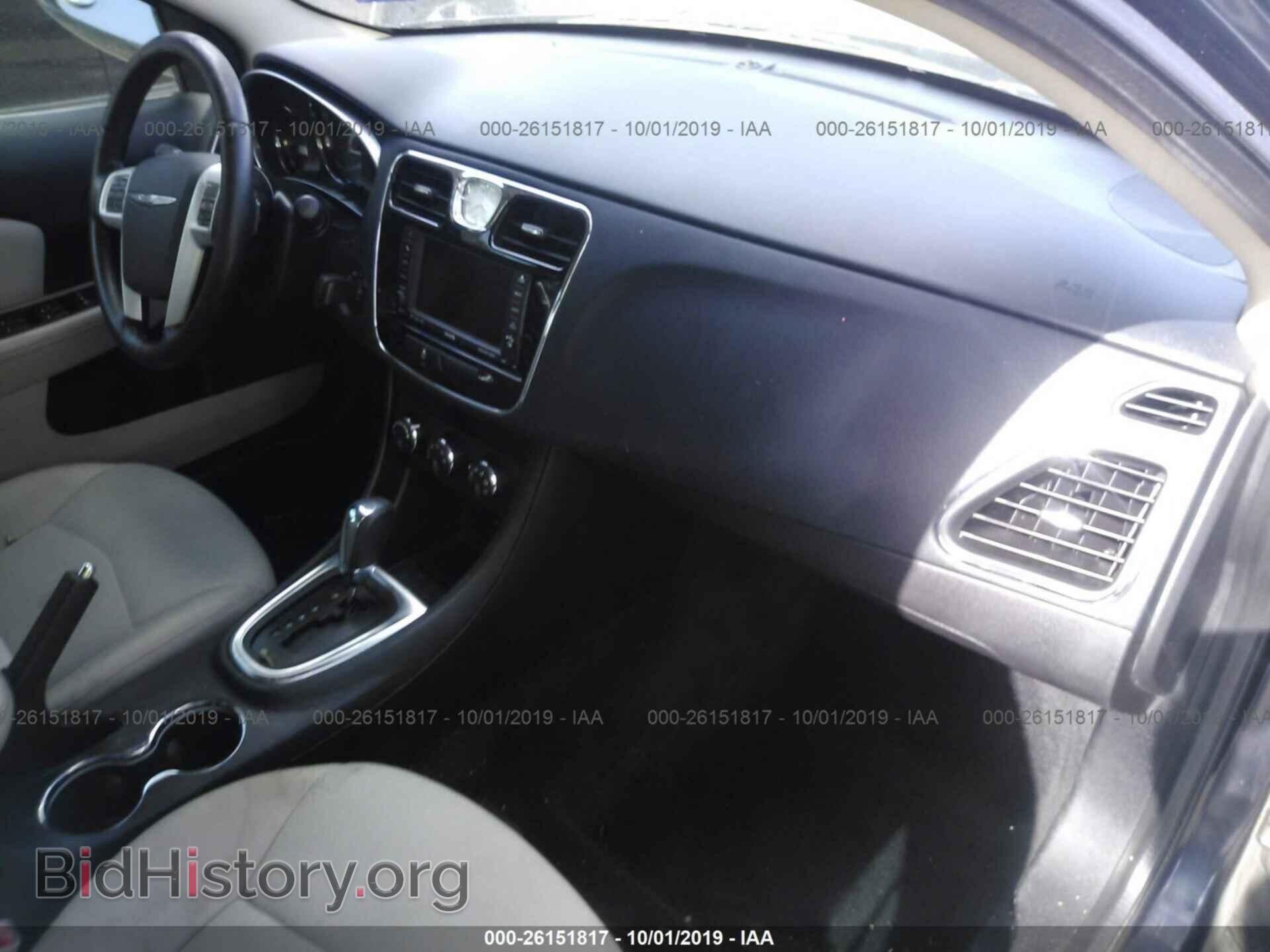 2011 CHRYSLER 200 - VIN: 1C3BC1FB5BN569922 - Фото 5