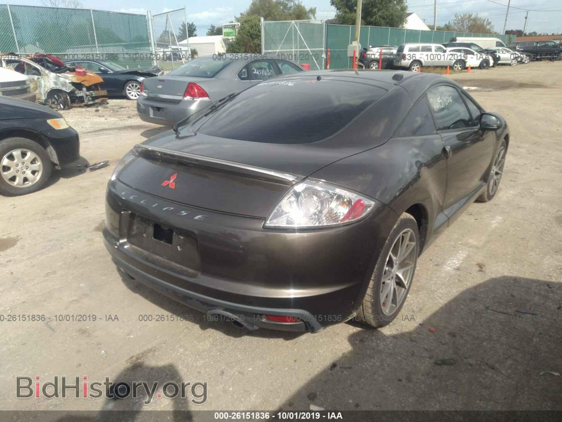 2011 MITSUBISHI ECLIPSE - VIN: 4A31K5DF2BE003897 - Photo 4