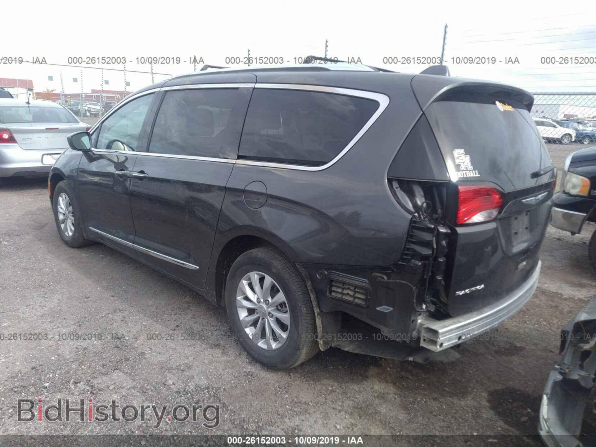 2018 CHRYSLER PACIFICA - VIN: 2C4RC1BG2JR333239 - Фото 3