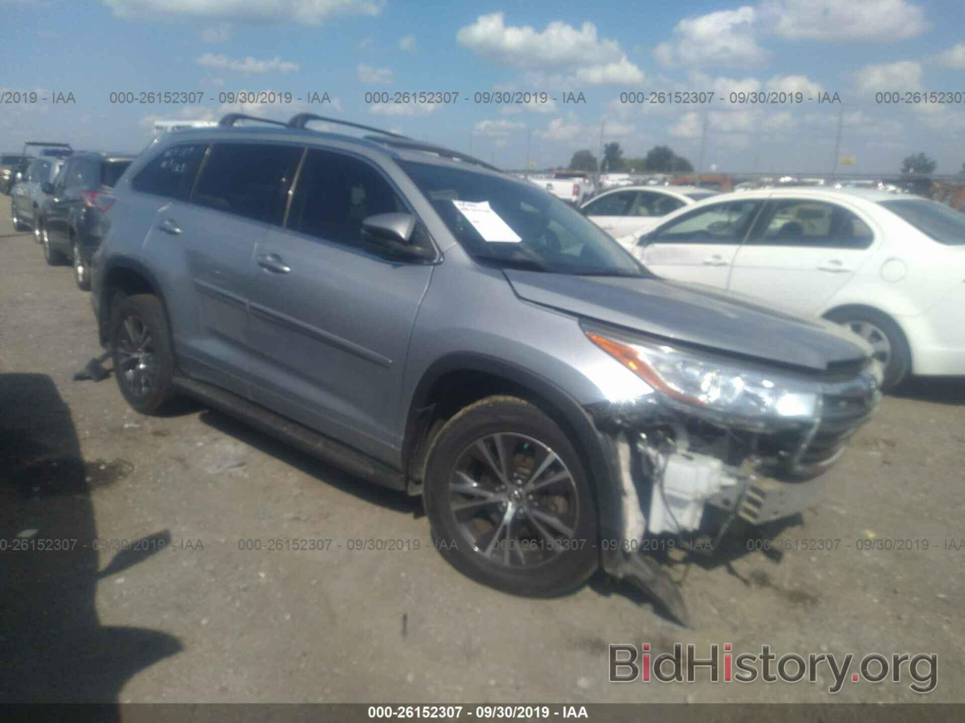 Фотография 5TDKKRFHXGS126622 - TOYOTA HIGHLANDER 2016