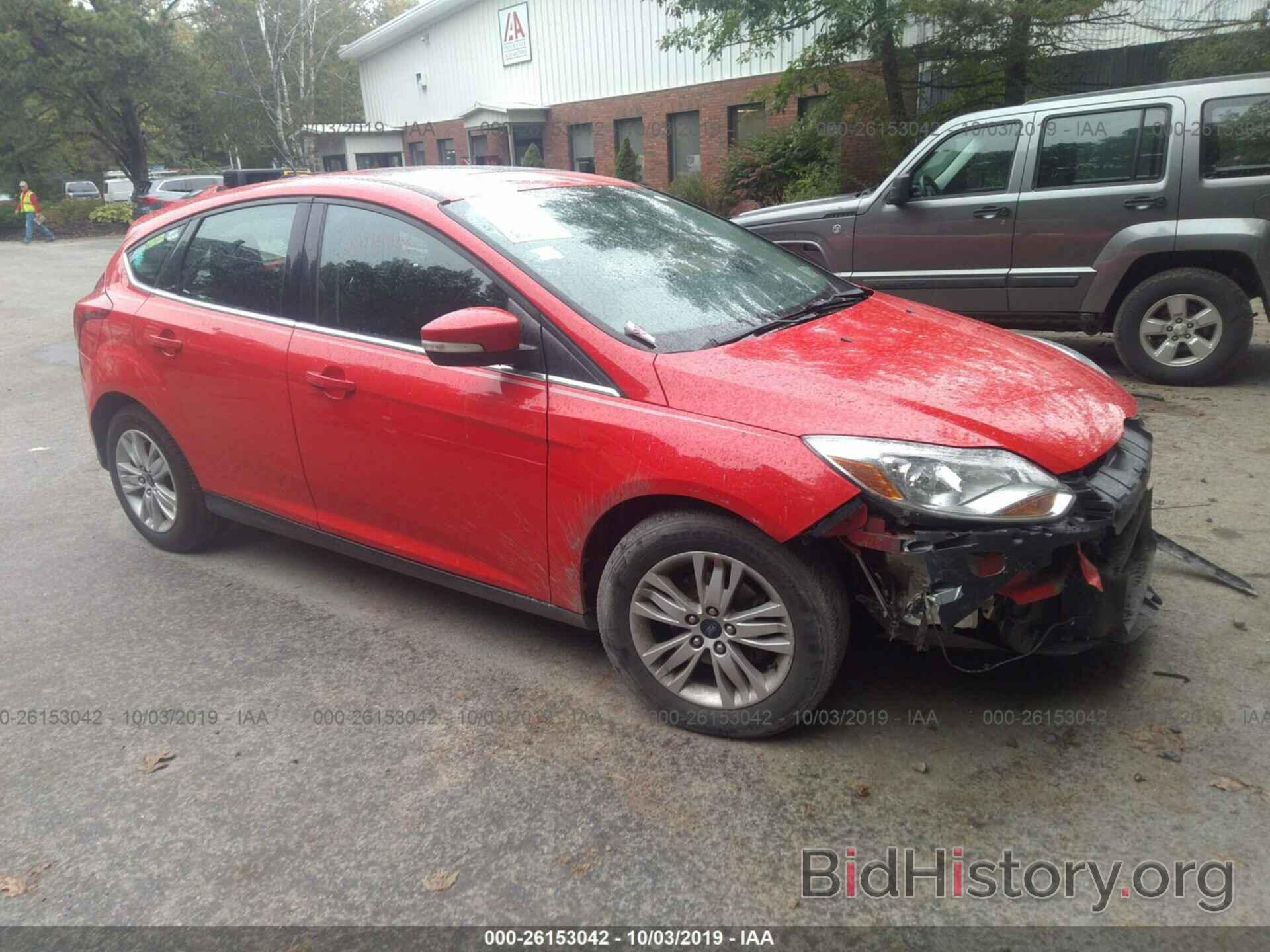 Photo 1FAHP3M2XCL348800 - FORD FOCUS 2012