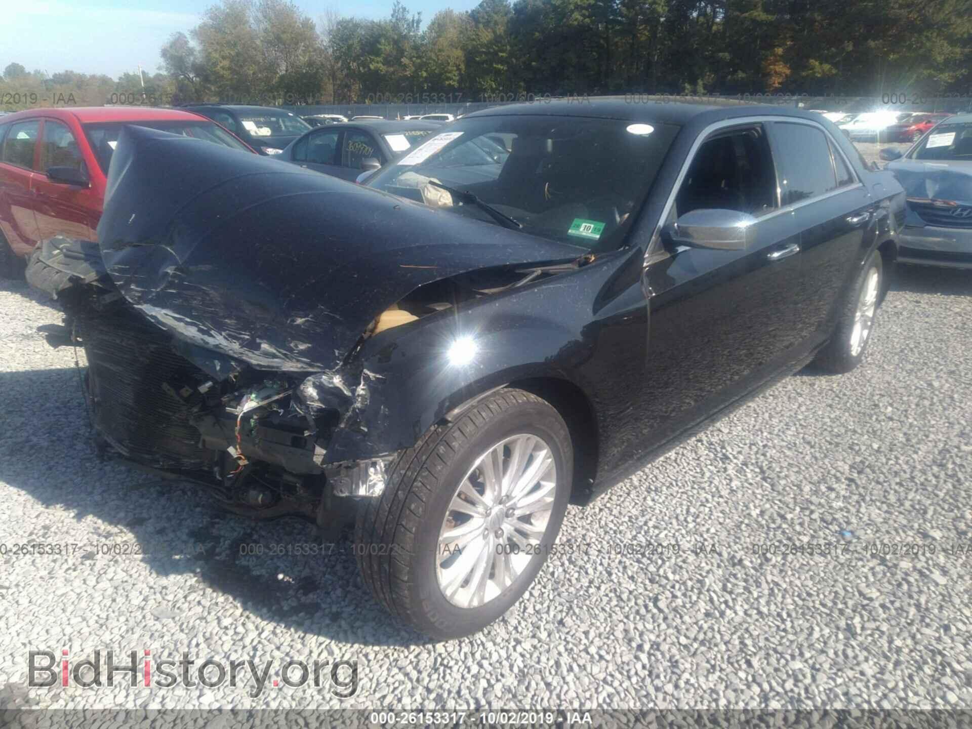 2012 CHRYSLER 300 - VIN: 2C3CCAHG3CH229496 - Фото 2