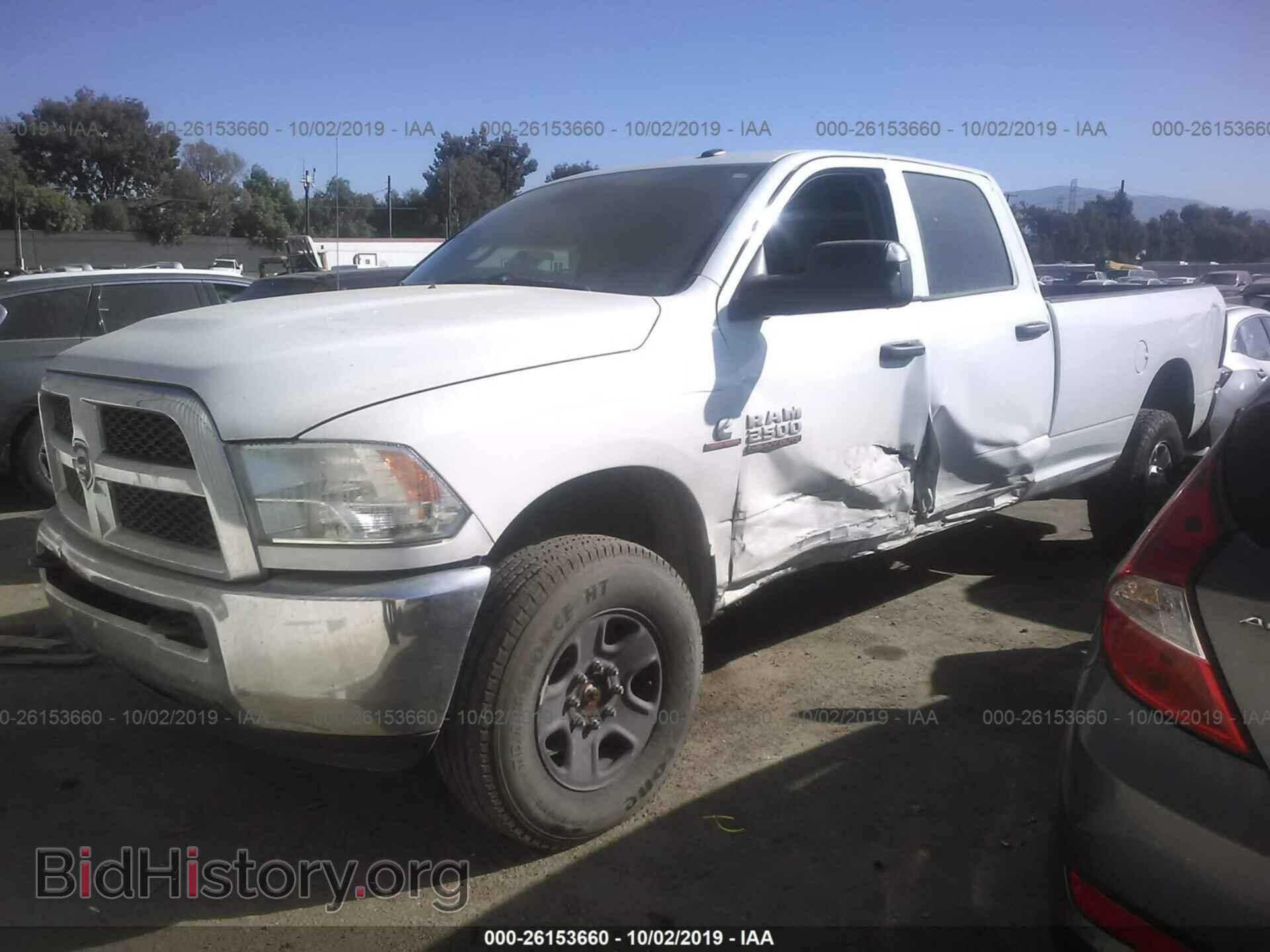 2015 RAM 2500 - VIN: 3C6UR5HL3FG529005 - Фото 2