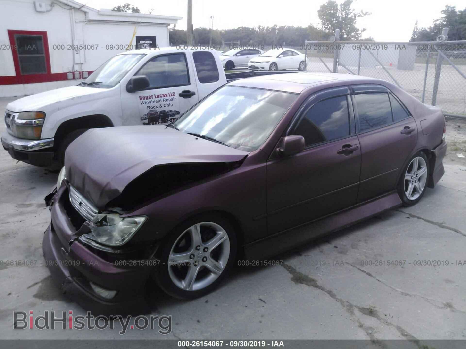 2001 LEXUS IS - VIN: JTHBD182510004781 - Фото 2