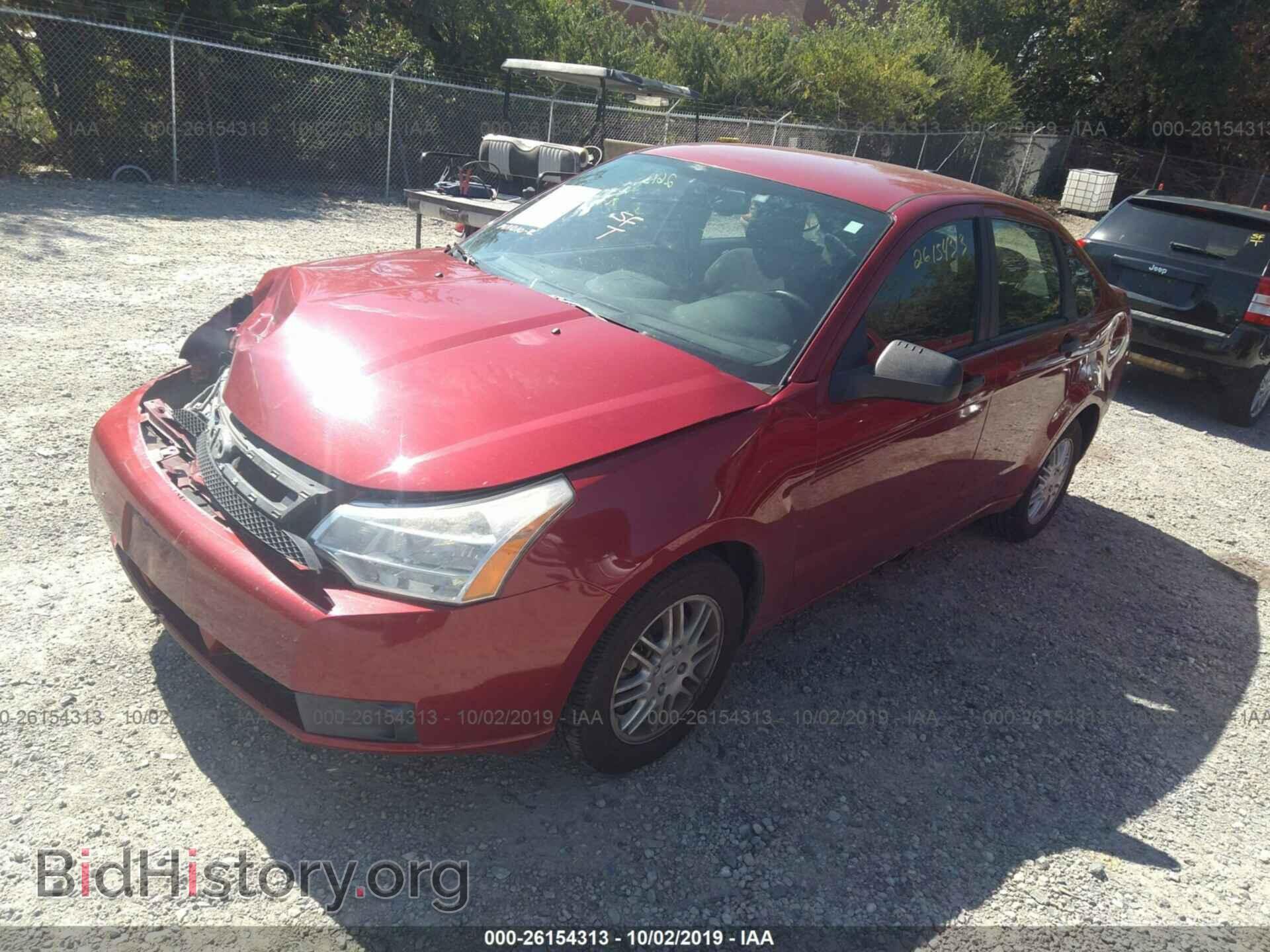 2011 FORD FOCUS - VIN: 1FAHP3FN2BW162169 - Фото 2
