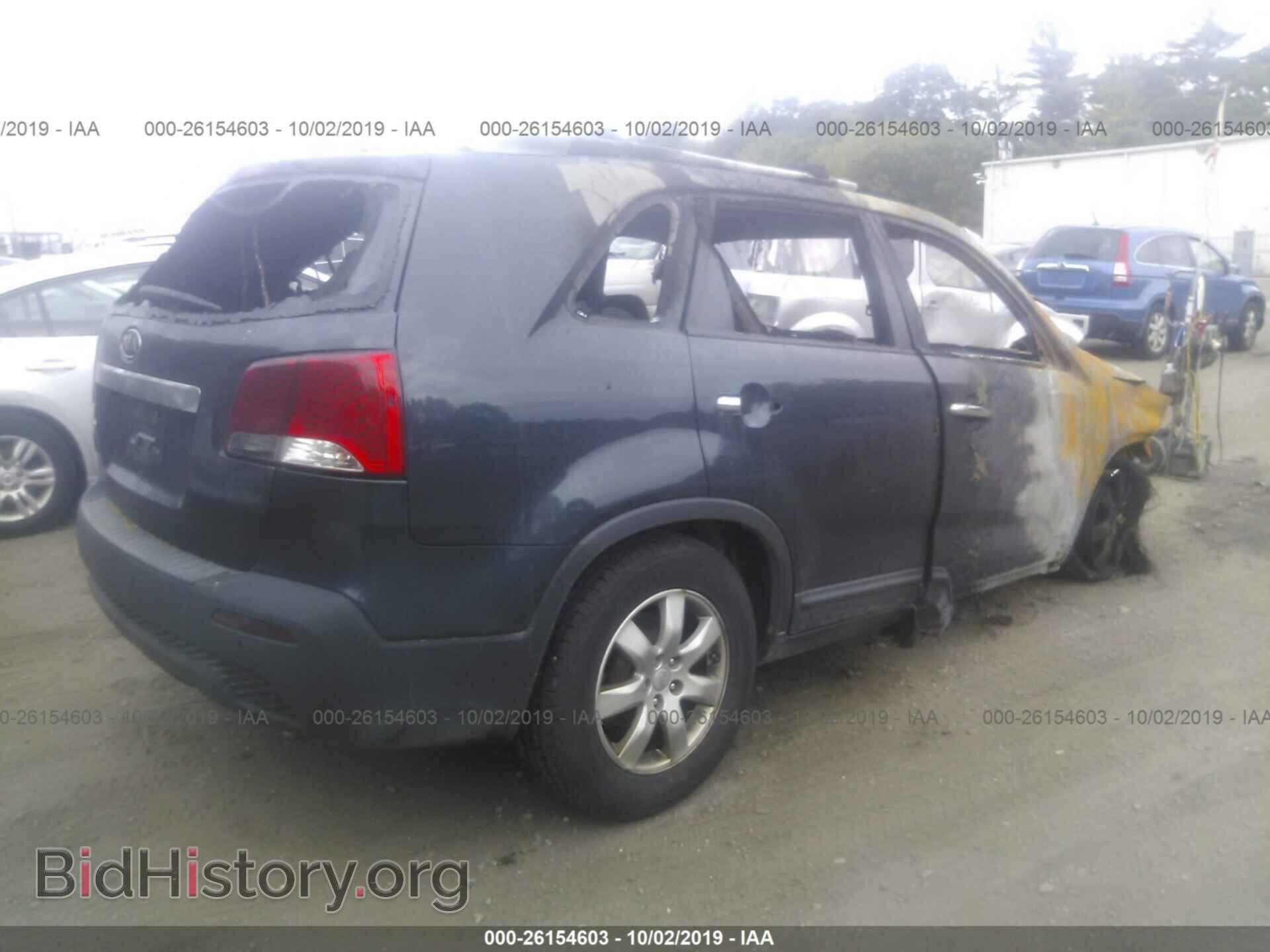 2012 KIA SORENTO - VIN: 5XYKT3A67CG304557 - Фото 4