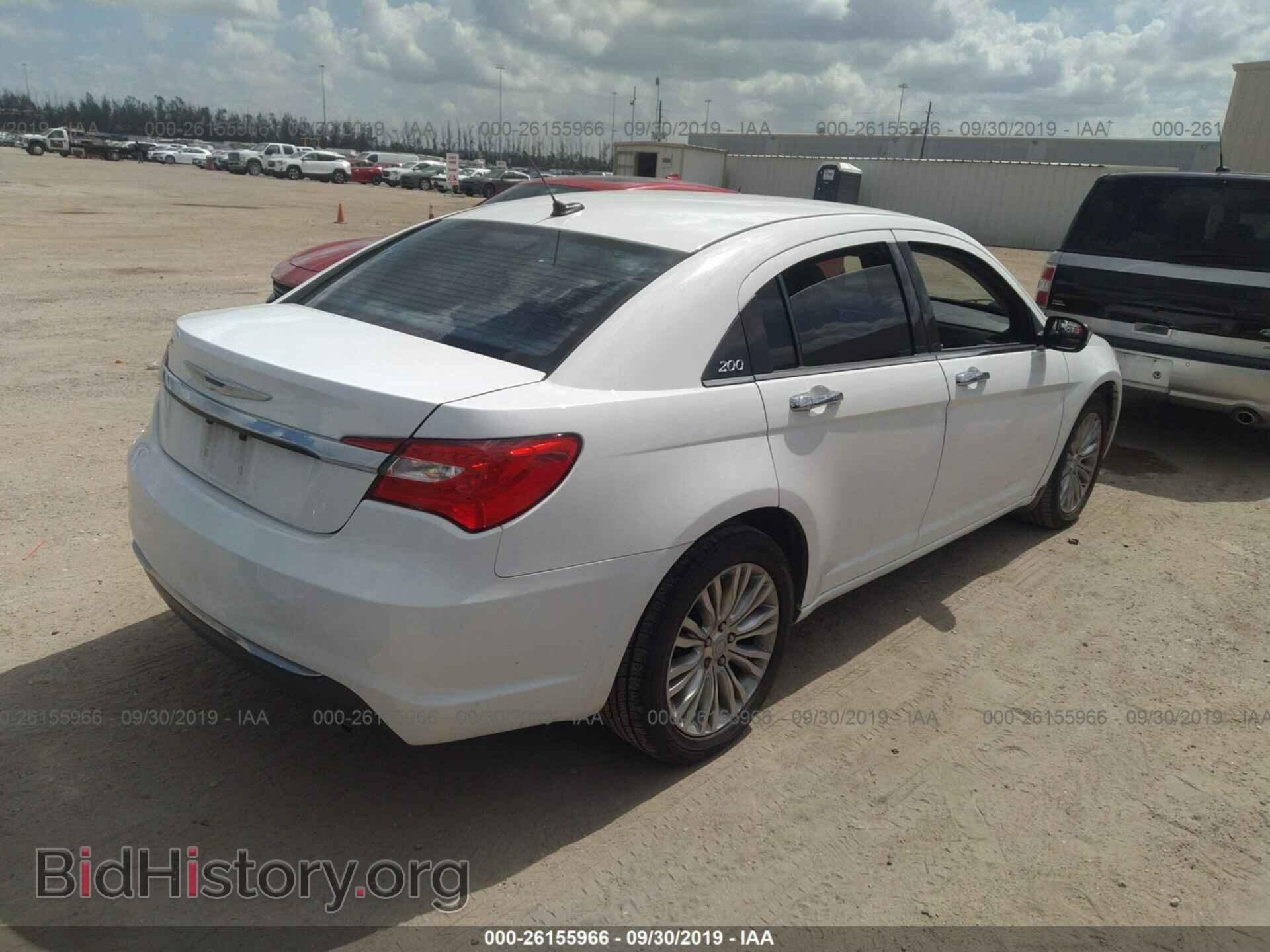 2012 CHRYSLER 200 - VIN: 1C3CCBCB4CN263357 - Photo 4