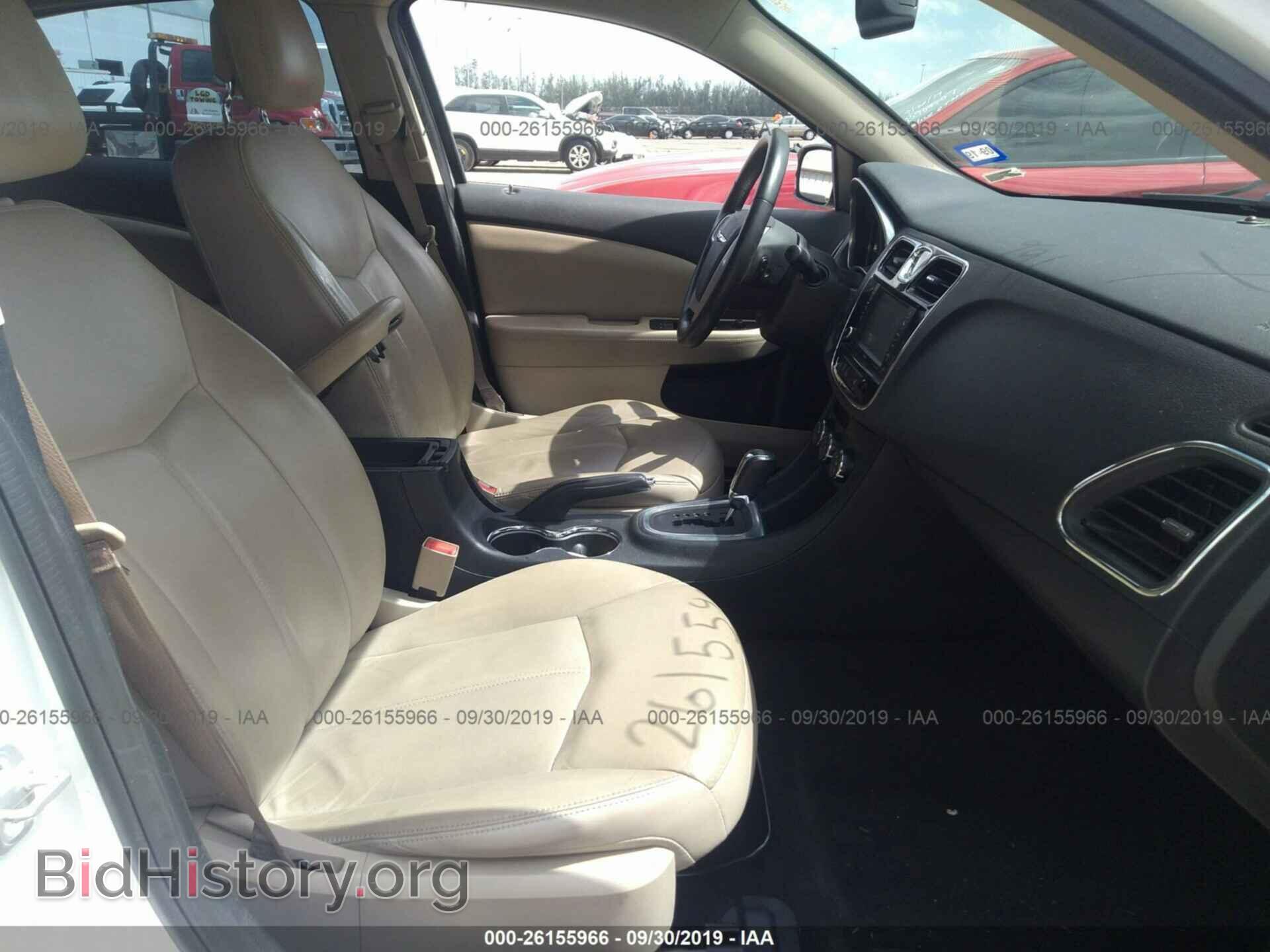 2012 CHRYSLER 200 - VIN: 1C3CCBCB4CN263357 - Photo 5