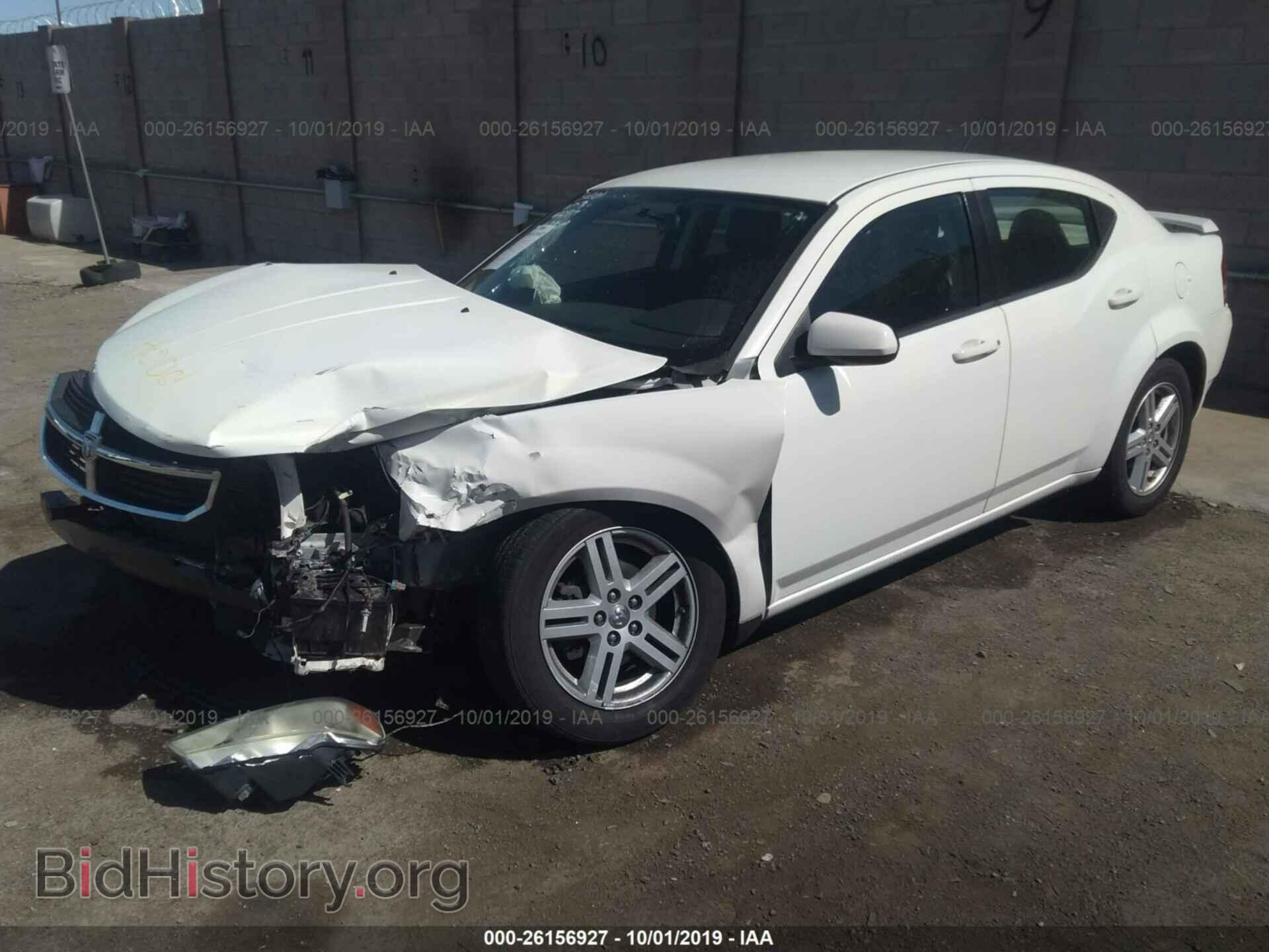 2010 DODGE AVENGER - VIN: 1B3CC5FB5AN215406 - Photo 2