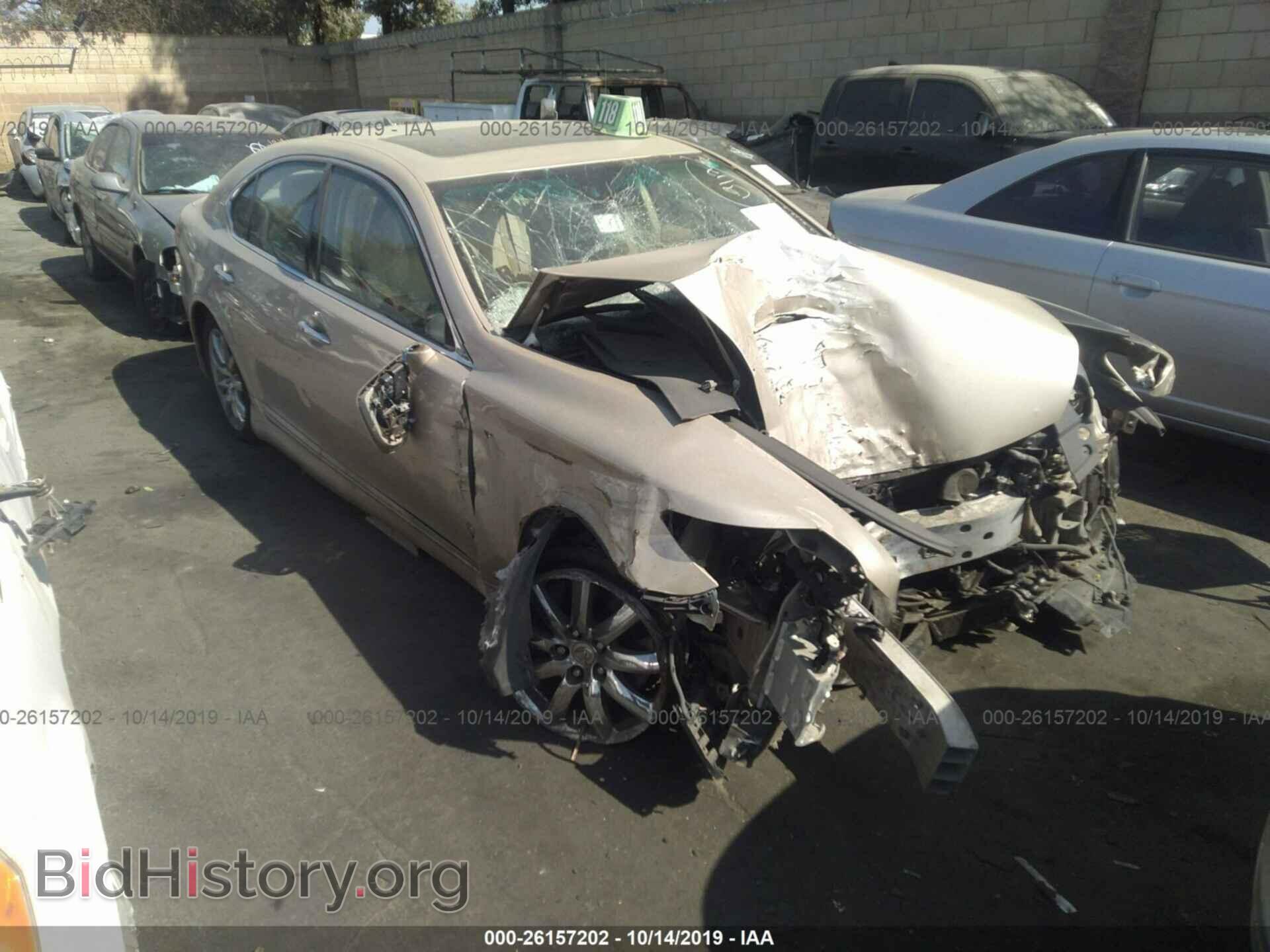 Фотография JTHBL5EFXA5091663 - LEXUS LS 2010