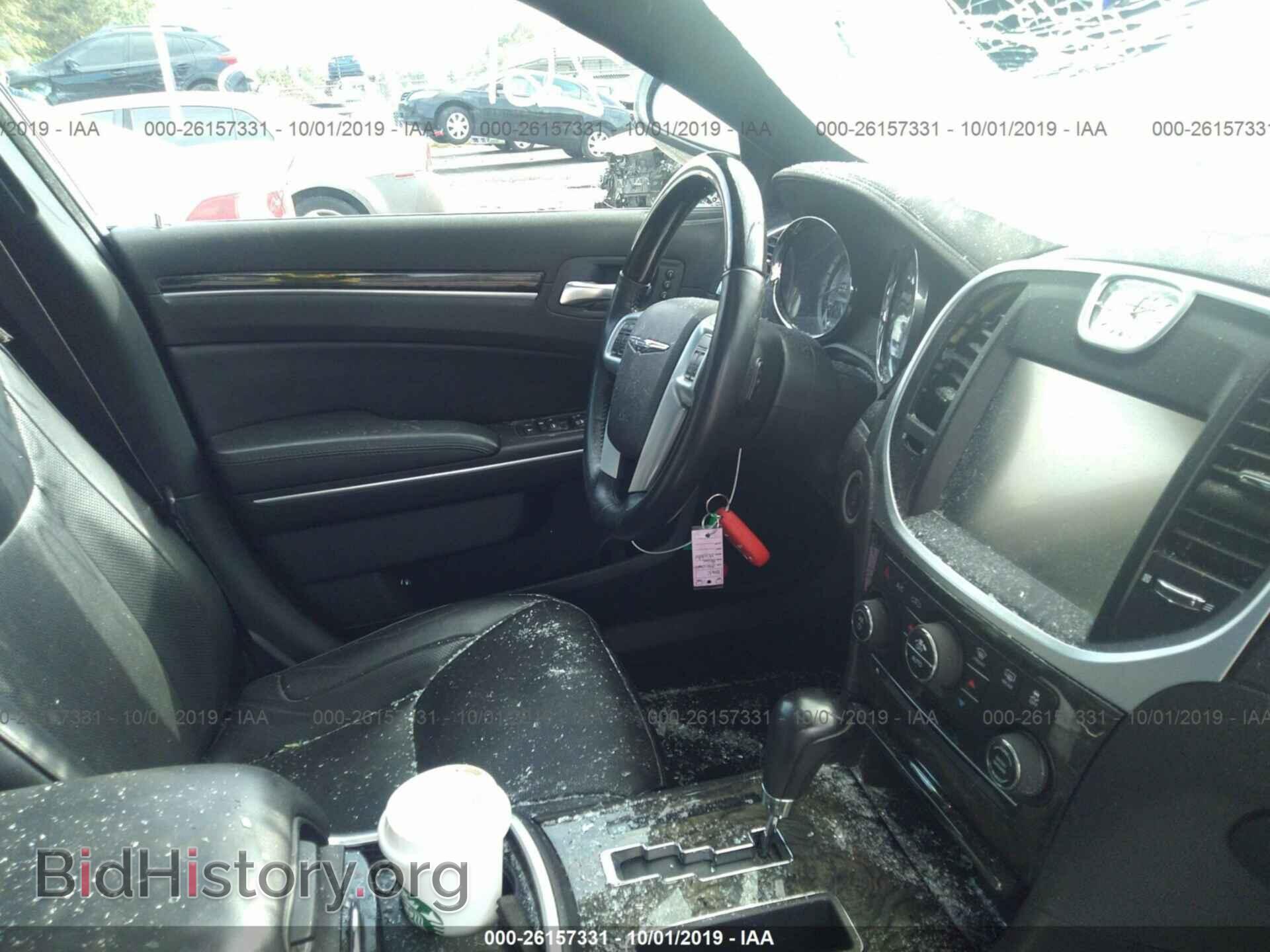 2012 CHRYSLER 300C - VIN: 2C3CCAETXCH229030 - Фото 5