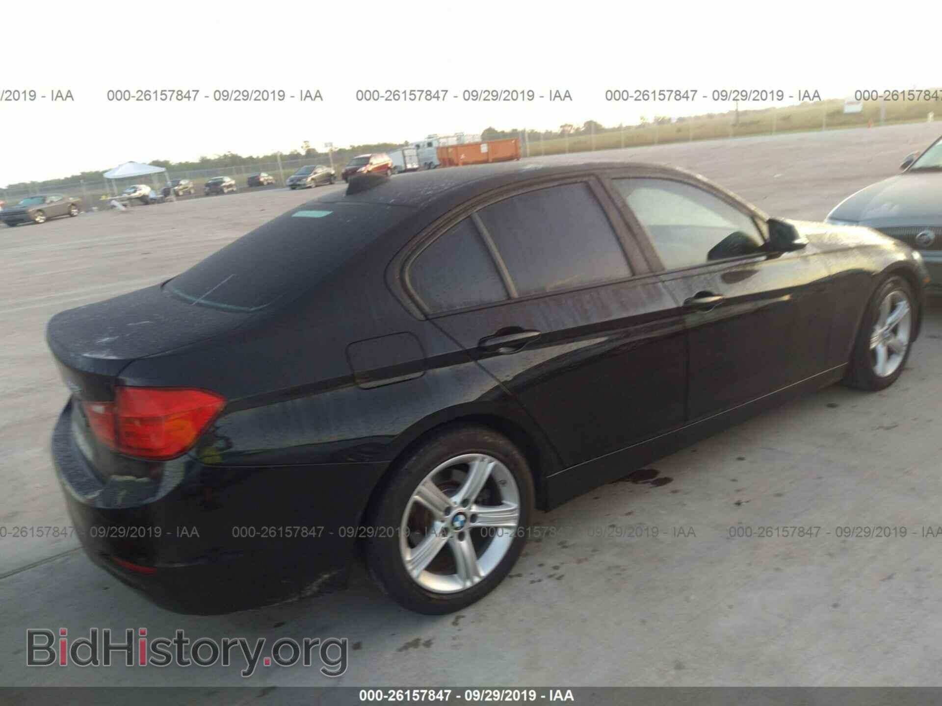 2013 BMW 328 - VIN: WBA3A5C53DF353413 - Фото 4