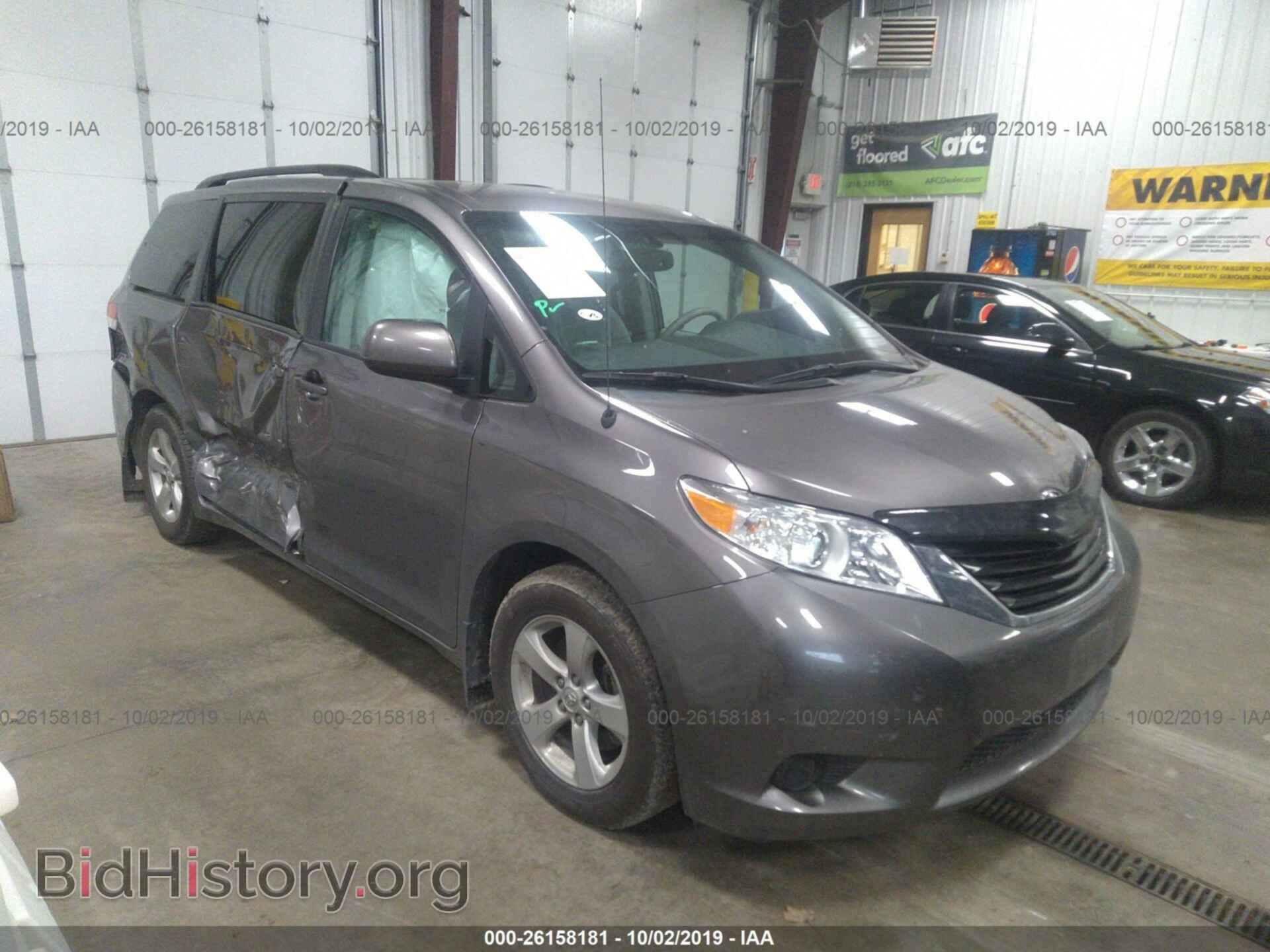 Photo 5TDKK3DC8ES453473 - Toyota Sienna 2014
