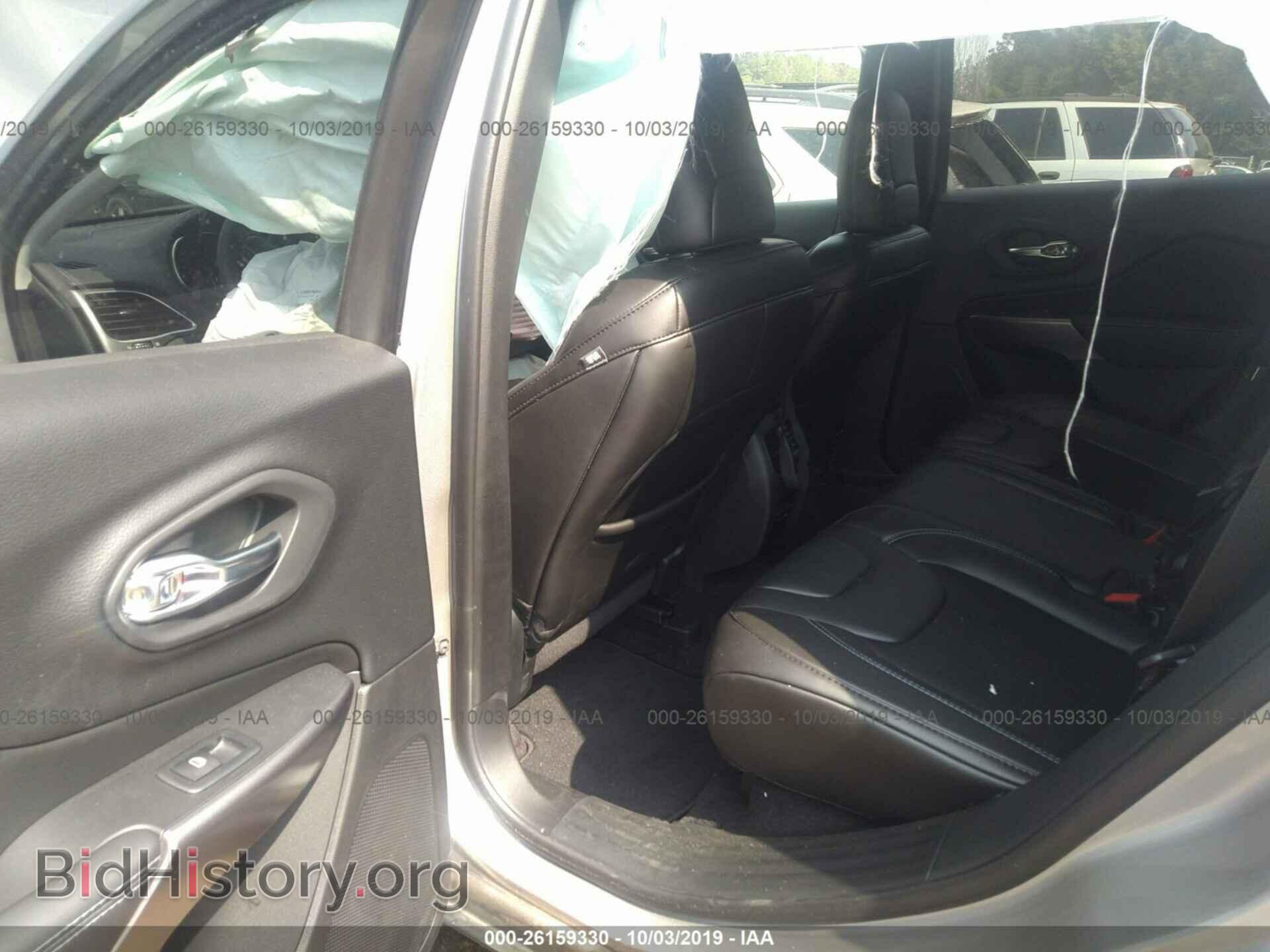 2019 JEEP CHEROKEE - VIN: 1C4PJLLB3KD220738 - Фото 8