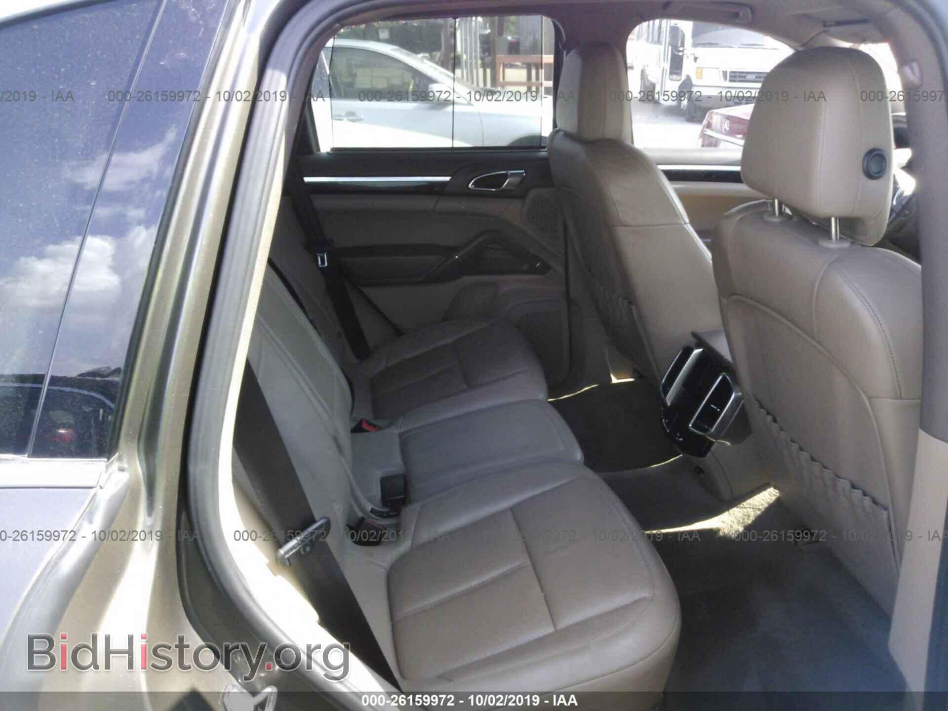 2012 PORSCHE CAYENNE - VIN: WP1AB2A21CLA46268 - Photo 8