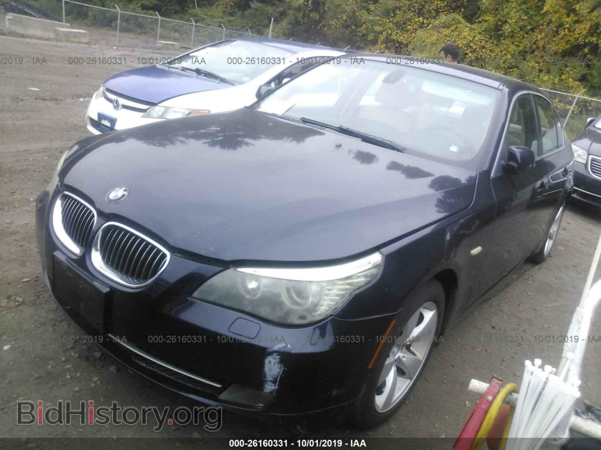 2008 BMW 528 - VIN: WBANU53508CT06492 - Фото 2