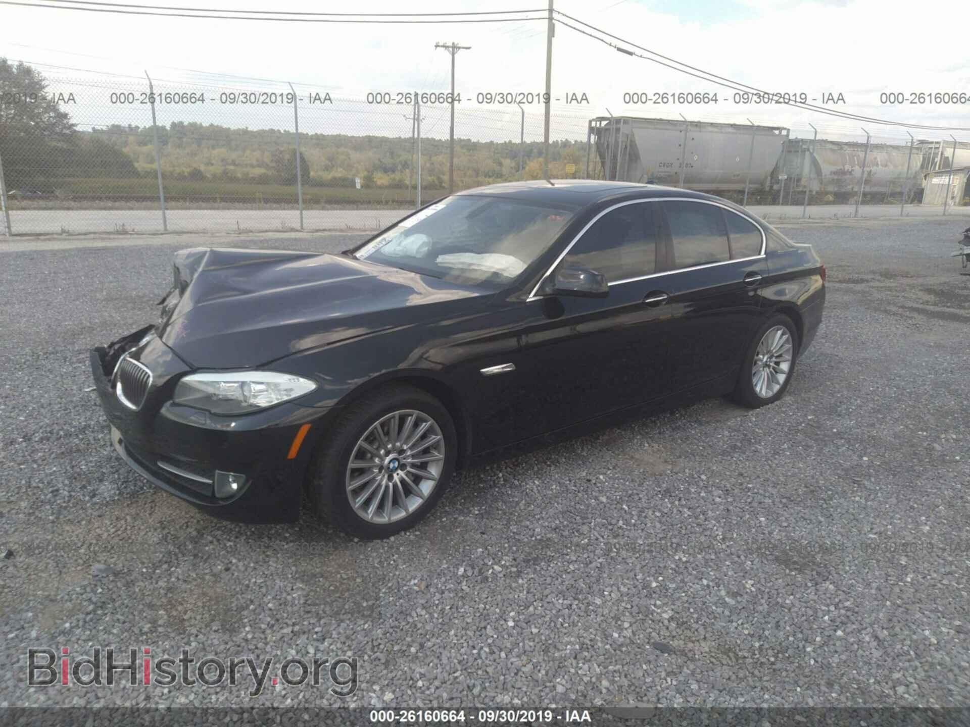 2011 BMW 535 - VIN: WBAFR7C52BC805724 - Photo 2