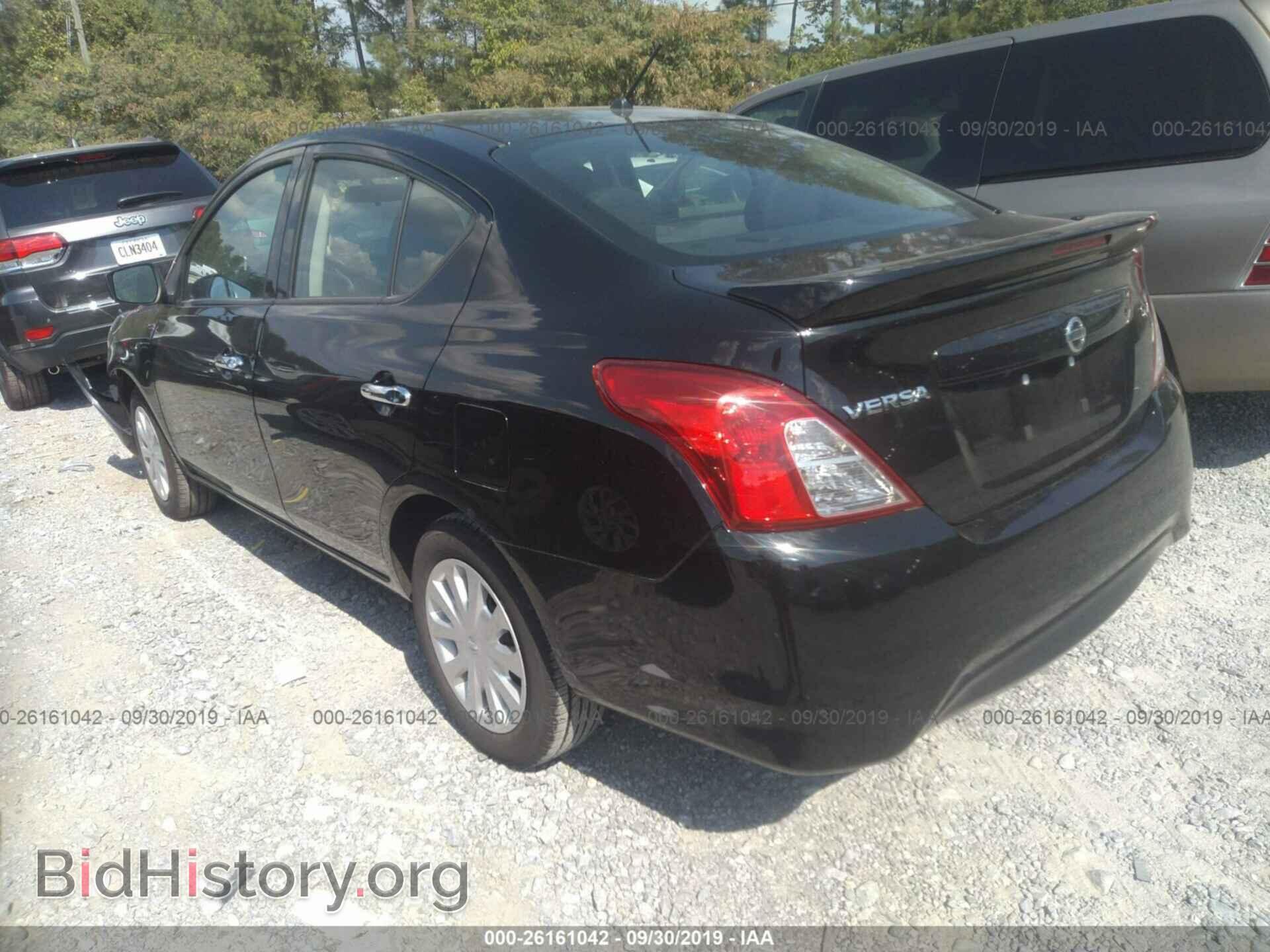 2019 NISSAN VERSA - VIN: 3N1CN7AP2KL851843 - Фото 3