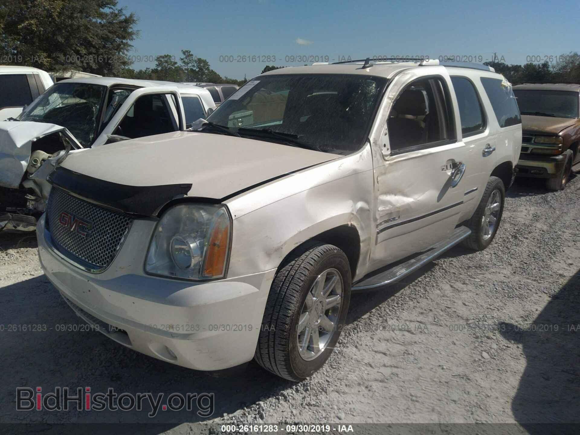 2012 GMC YUKON - VIN: 1GKS1EEF8CR280982 - Фото 2
