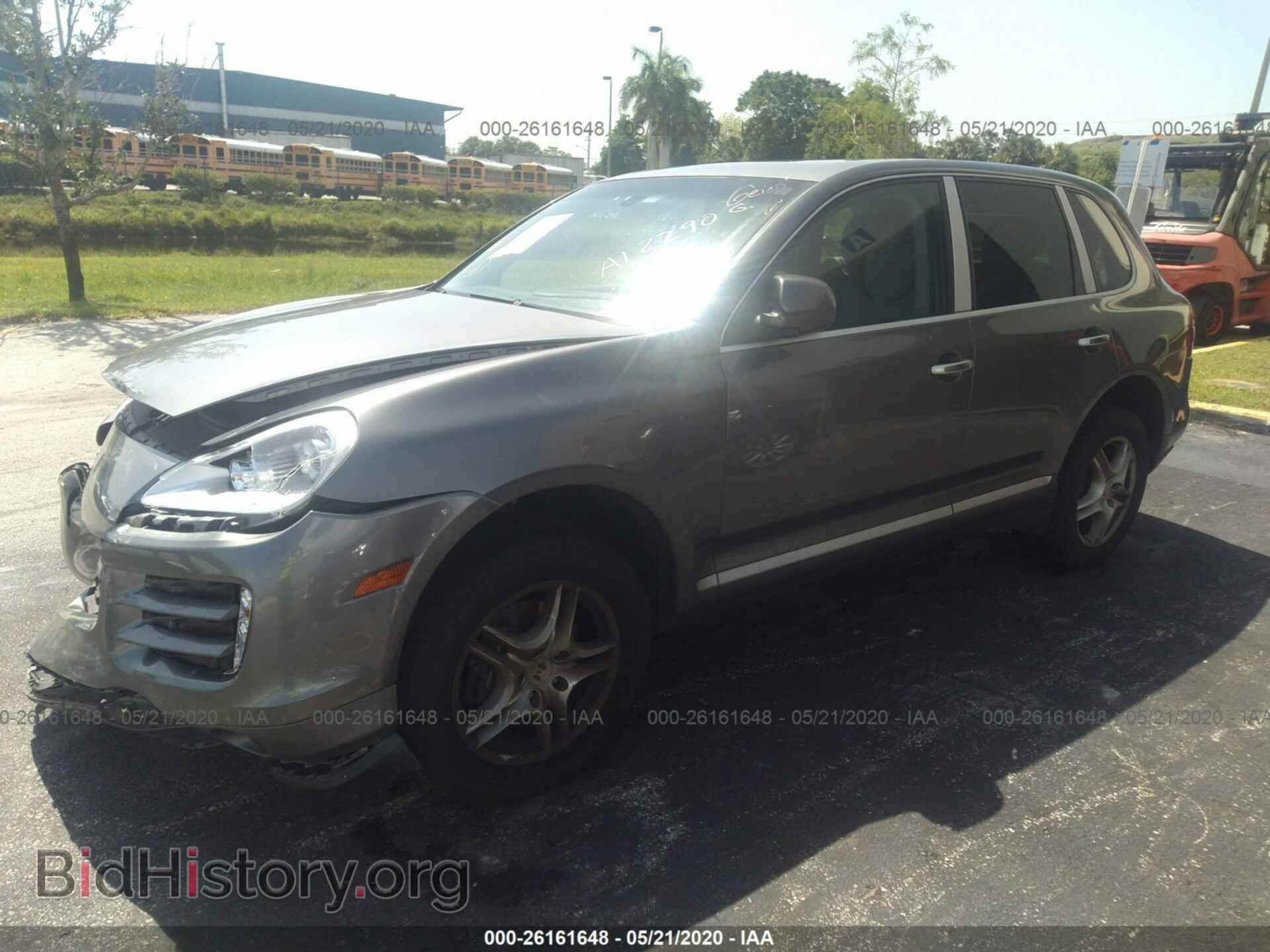 2010 PORSCHE CAYENNE - VIN: WP1AA2AP6ALA12290 - Фото 2