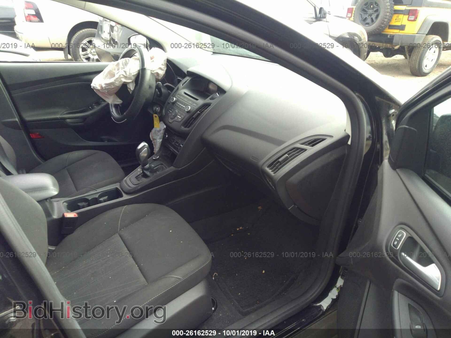 2016 FORD FOCUS - VIN: 1FADP3F25GL401176 - Photo 5