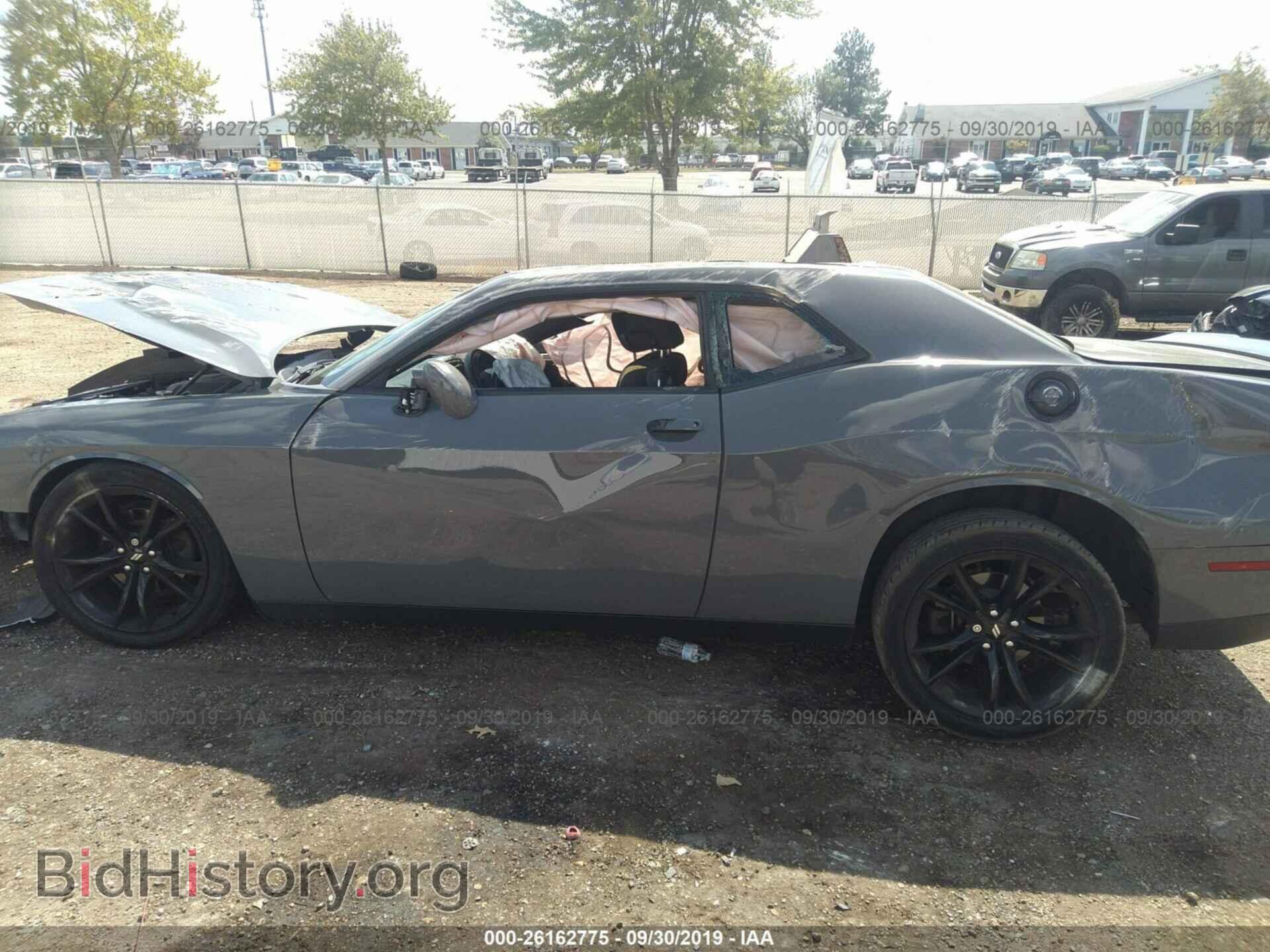 2018 DODGE CHALLENGER - VIN: 2C3CDZAG8JH217136 - Фото 6