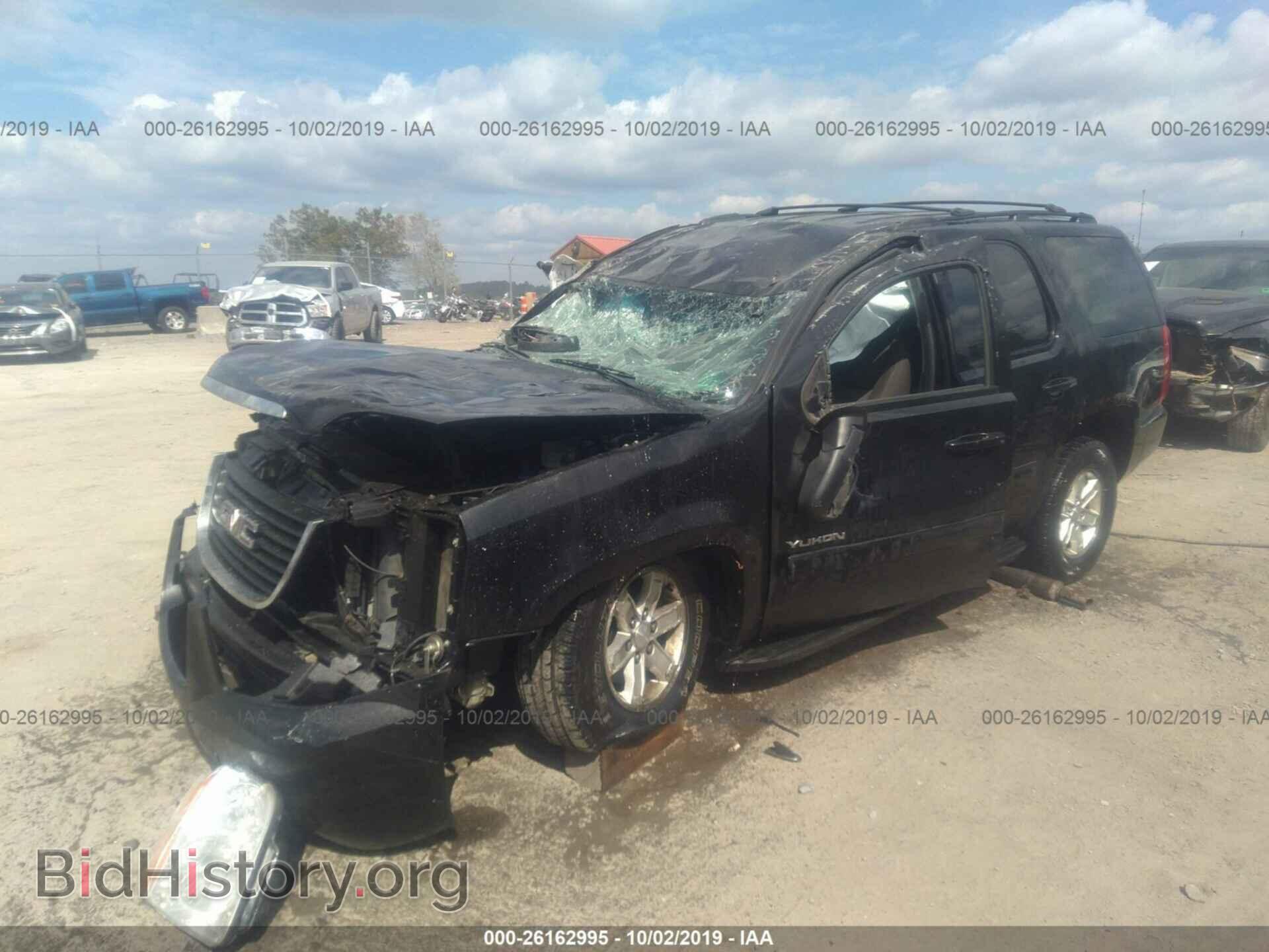 2011 GMC YUKON - VIN: 1GKS2AE0XBR274911 - Фото 2