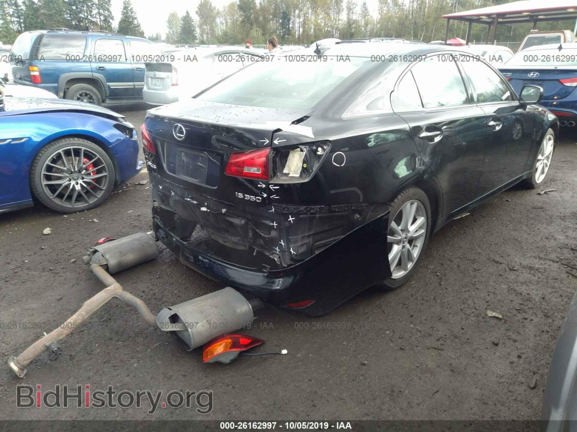 2007 LEXUS IS - VIN: JTHBE262X72008389 - Photo 4