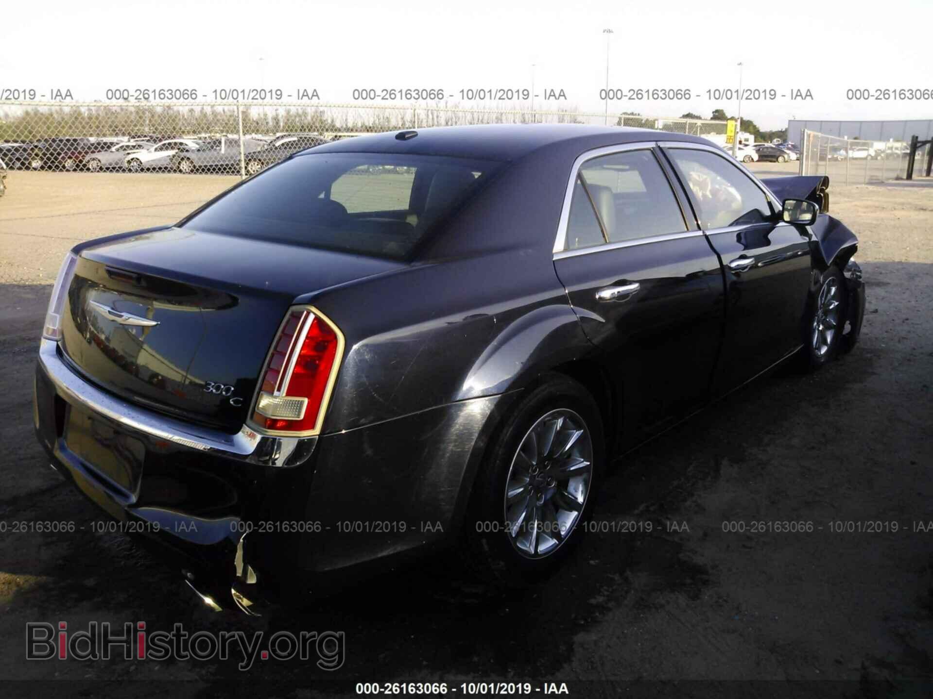 2012 CHRYSLER 300C - VIN: 2C3CCAET0CH266085 - Фото 4