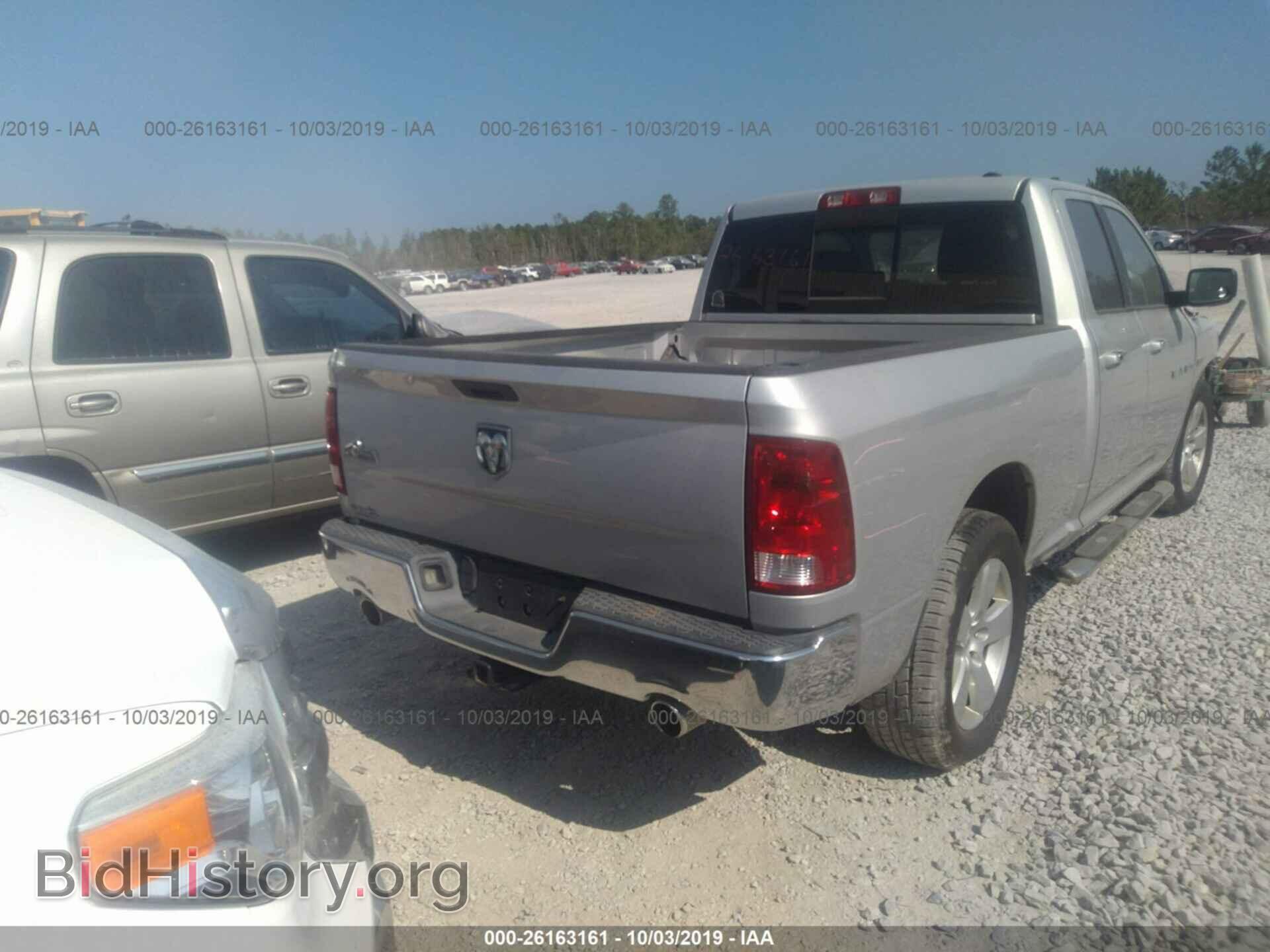 2011 DODGE RAM 1500 - VIN: 1D7RB1GTXBS637837 - Фото 4