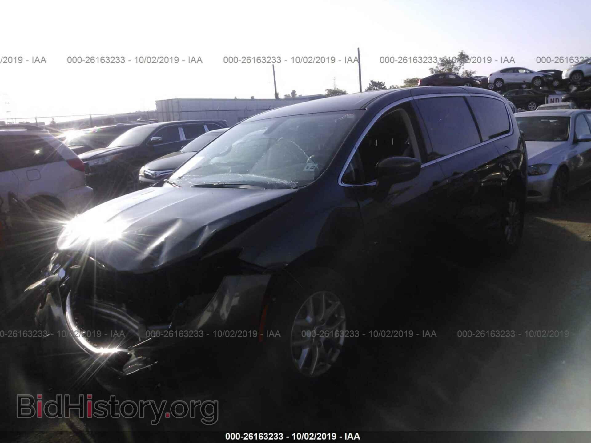 2017 CHRYSLER PACIFICA - VIN: 2C4RC1CG0HR770861 - Photo 2