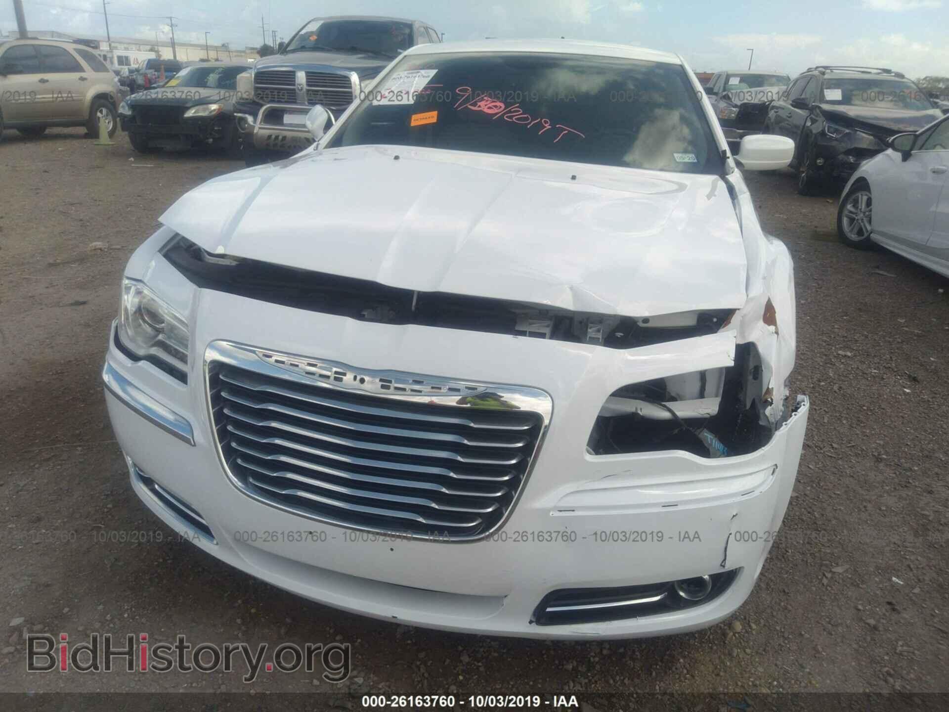 2014 CHRYSLER 300 - VIN: 2C3CCAAG8EH231094 - Фото 6