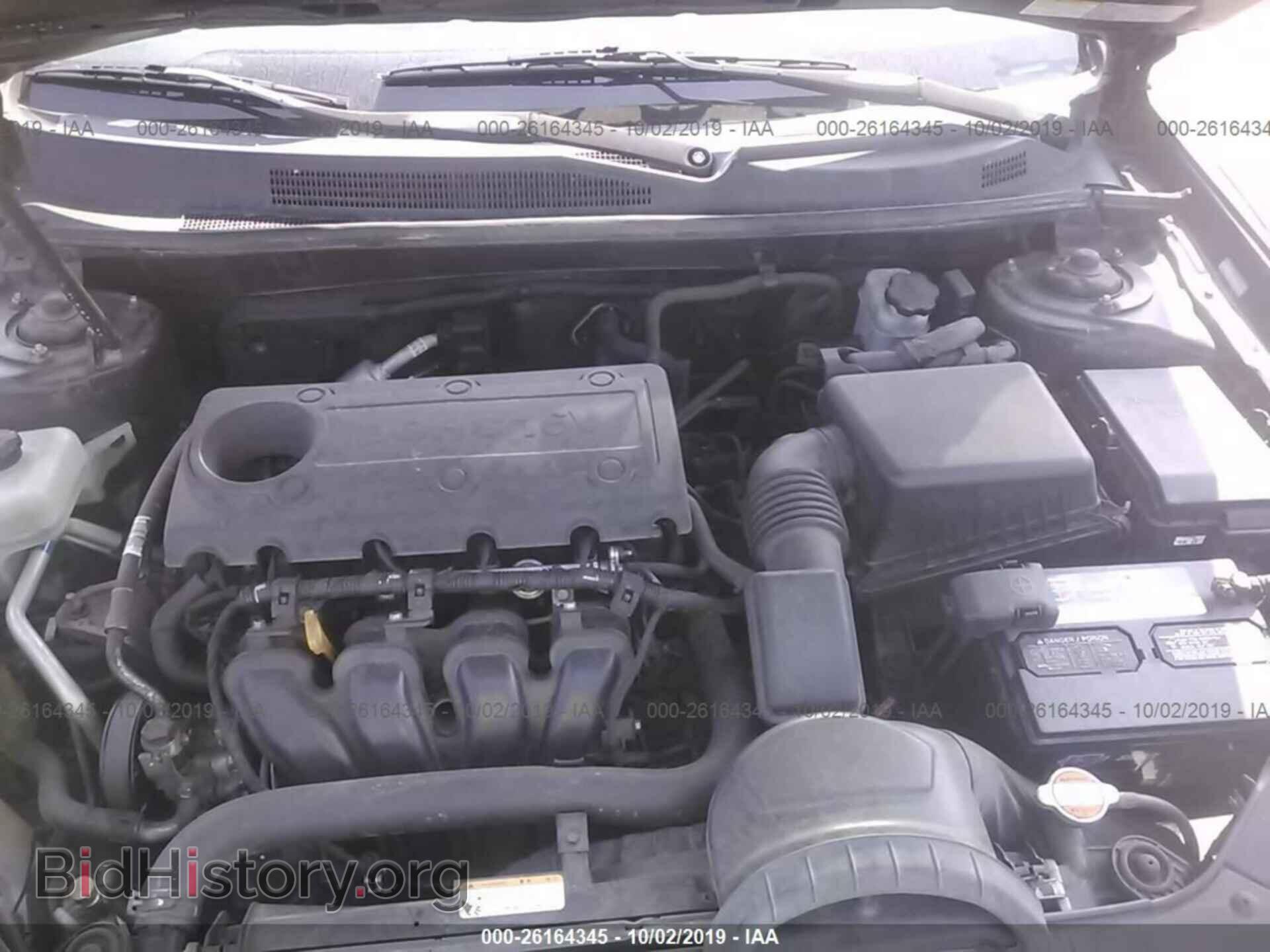 2009 KIA OPTIMA - VIN: KNAGE228695355668 - Фото 10