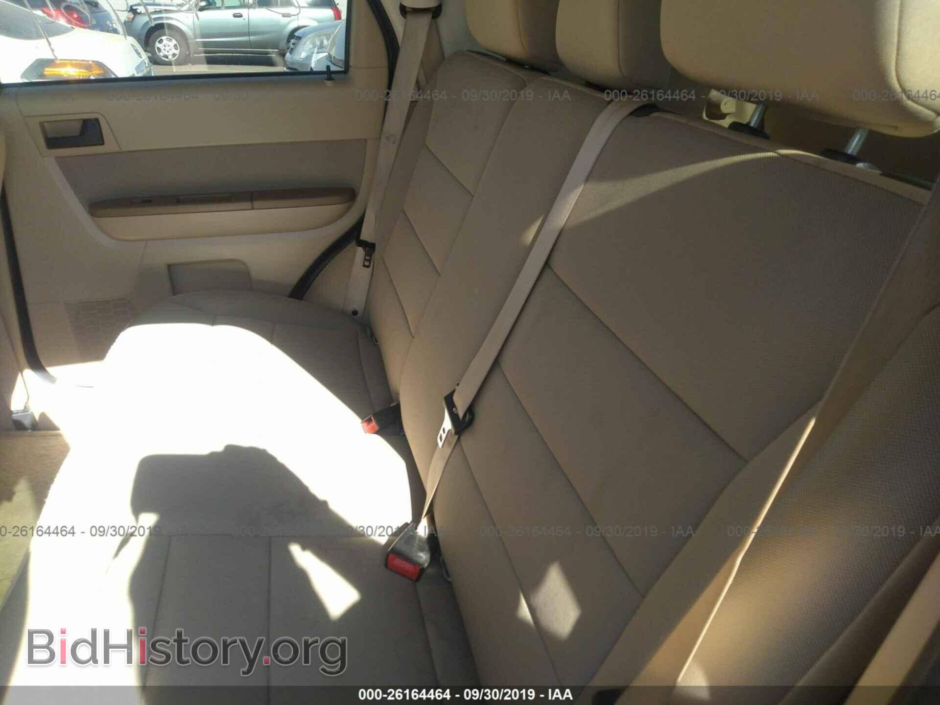 2011 FORD ESCAPE - VIN: 1FMCU9DG7BKA81630 - Фото 8