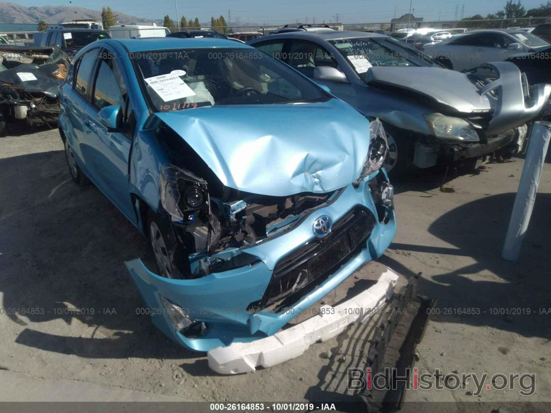 Photo JTDKDTB36F1097679 - TOYOTA PRIUS C 2015