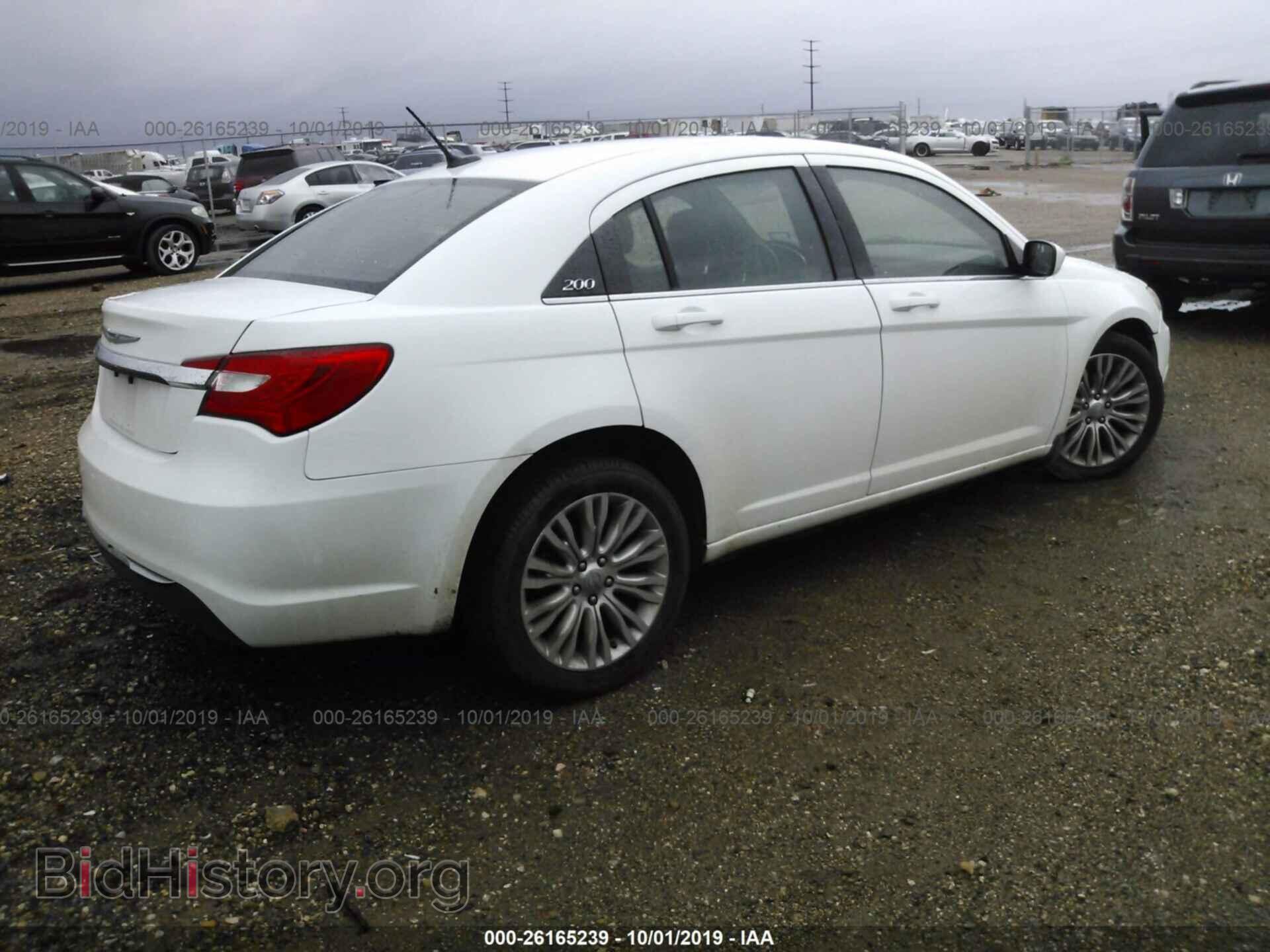 2012 CHRYSLER 200 - VIN: 1C3CCBAB1CN261987 - Photo 4