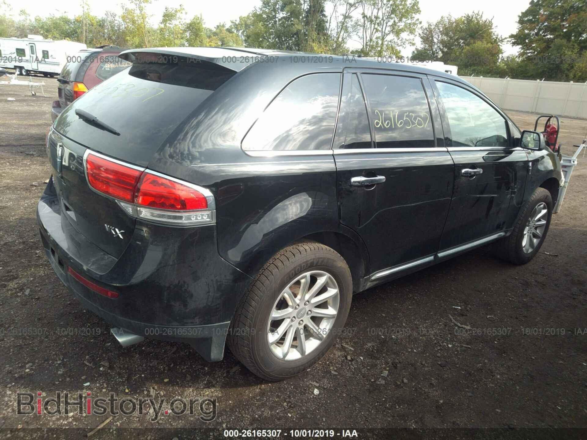 2011 LINCOLN MKX - VIN: 2LMDJ6JK9BBJ34329 - Photo 4