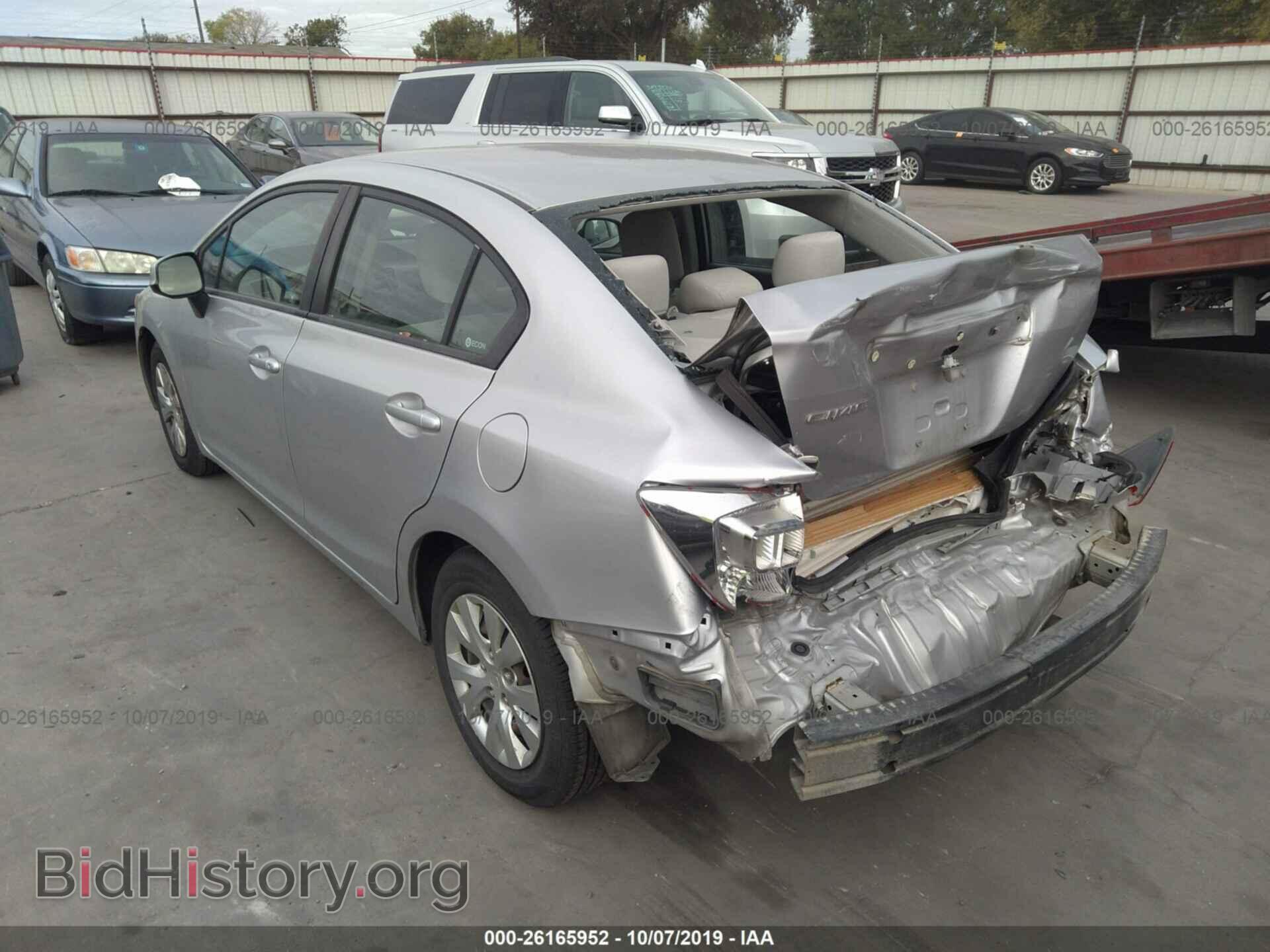 2012 HONDA CIVIC - VIN: 19XFB2F58CE104072 - Фото 3