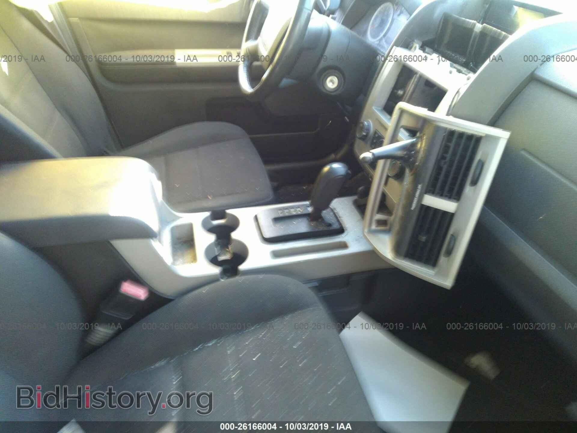 2009 FORD ESCAPE - VIN: 1FMCU03G49KC20202 - Фото 5