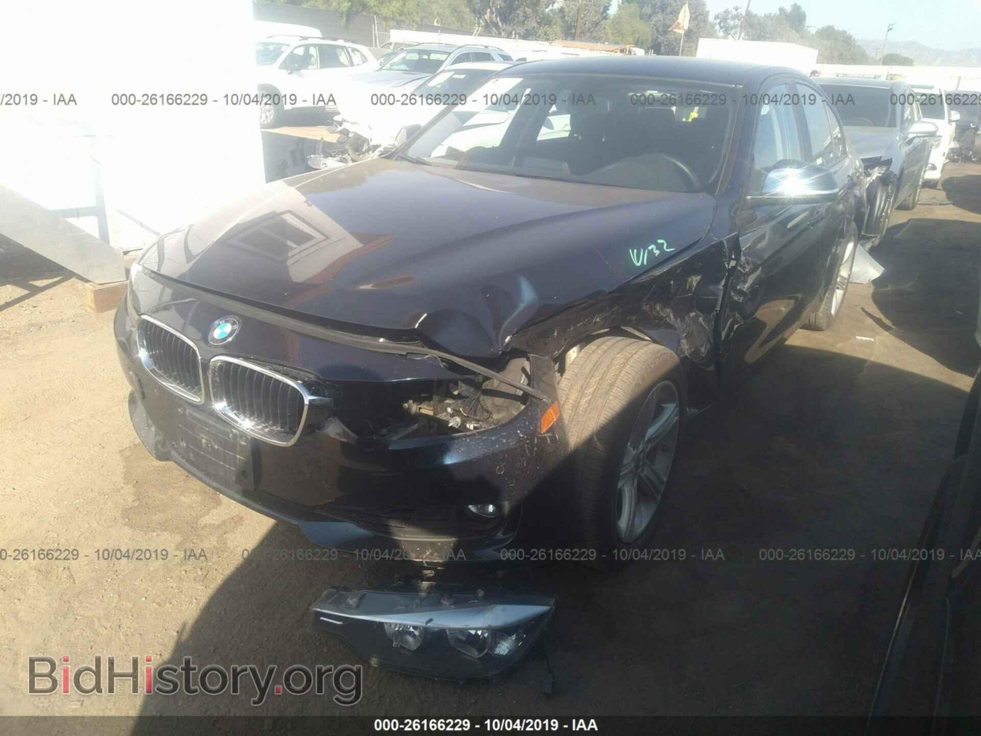 2015 BMW 328 - VIN: WBA3C1C55FK120226 - Фото 2