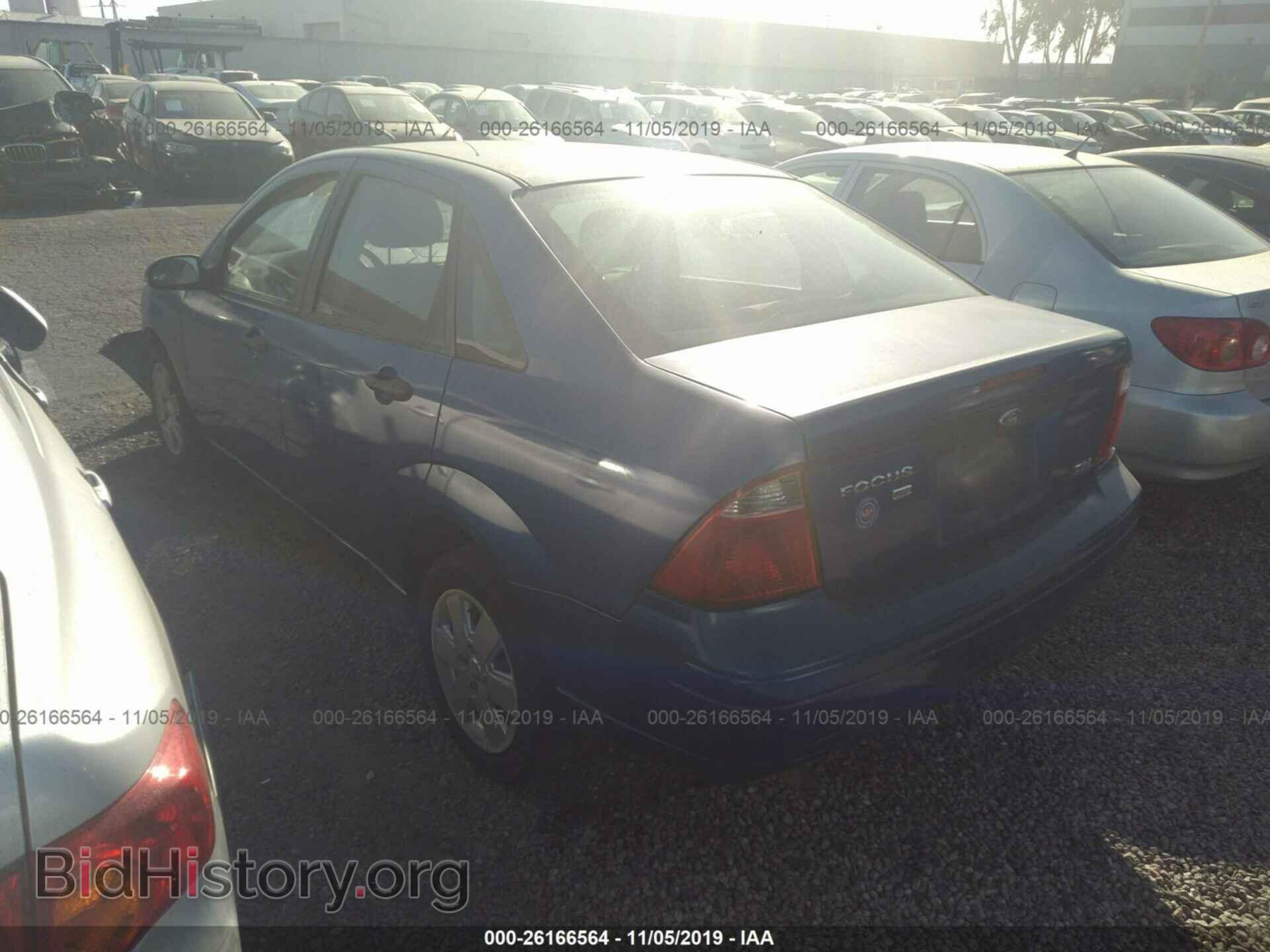 2006 FORD FOCUS - VIN: 1FAHP34N66W210345 - Фото 3