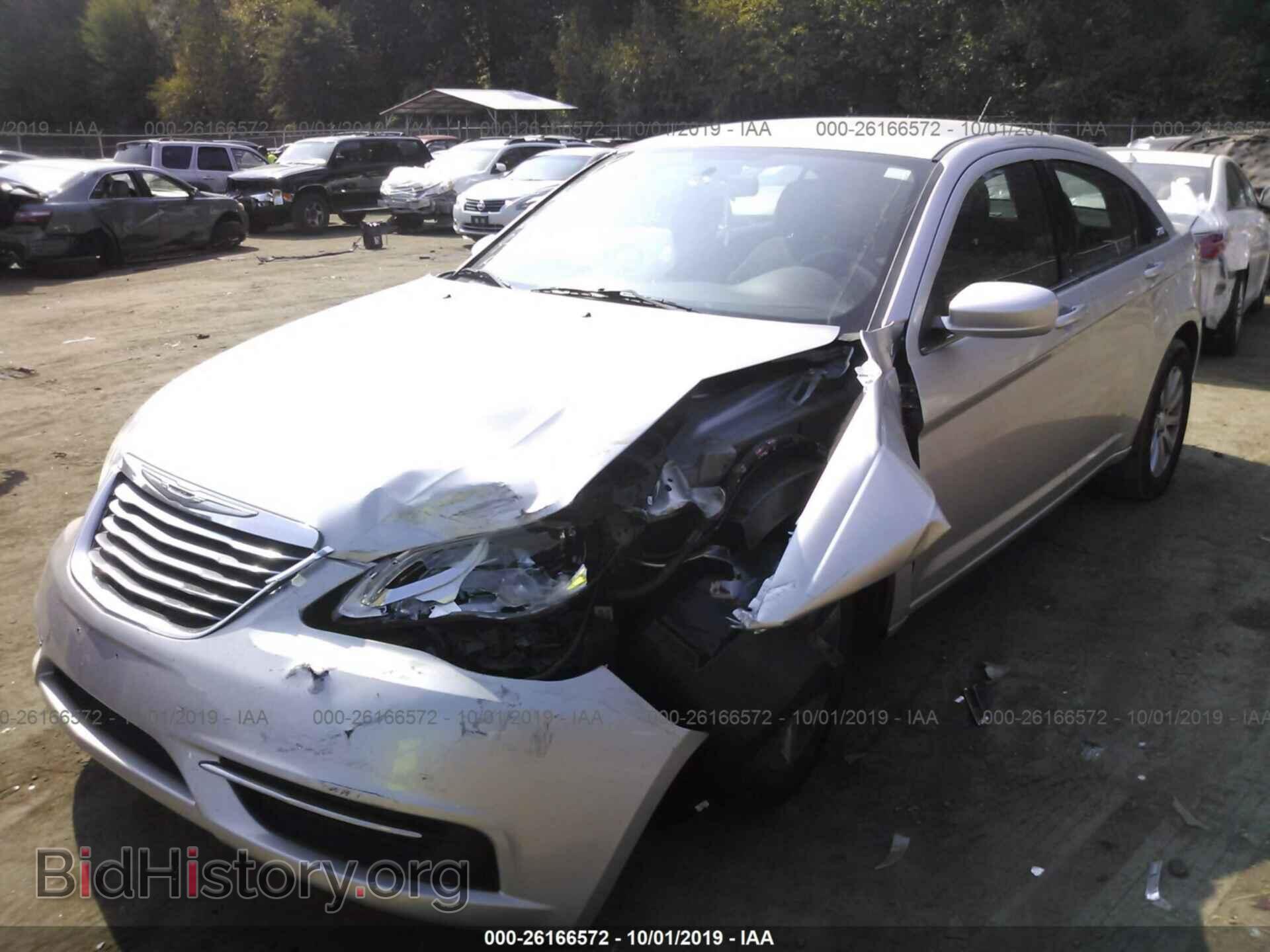 2012 CHRYSLER 200 - VIN: 1C3CCBBB1CN127351 - Photo 2