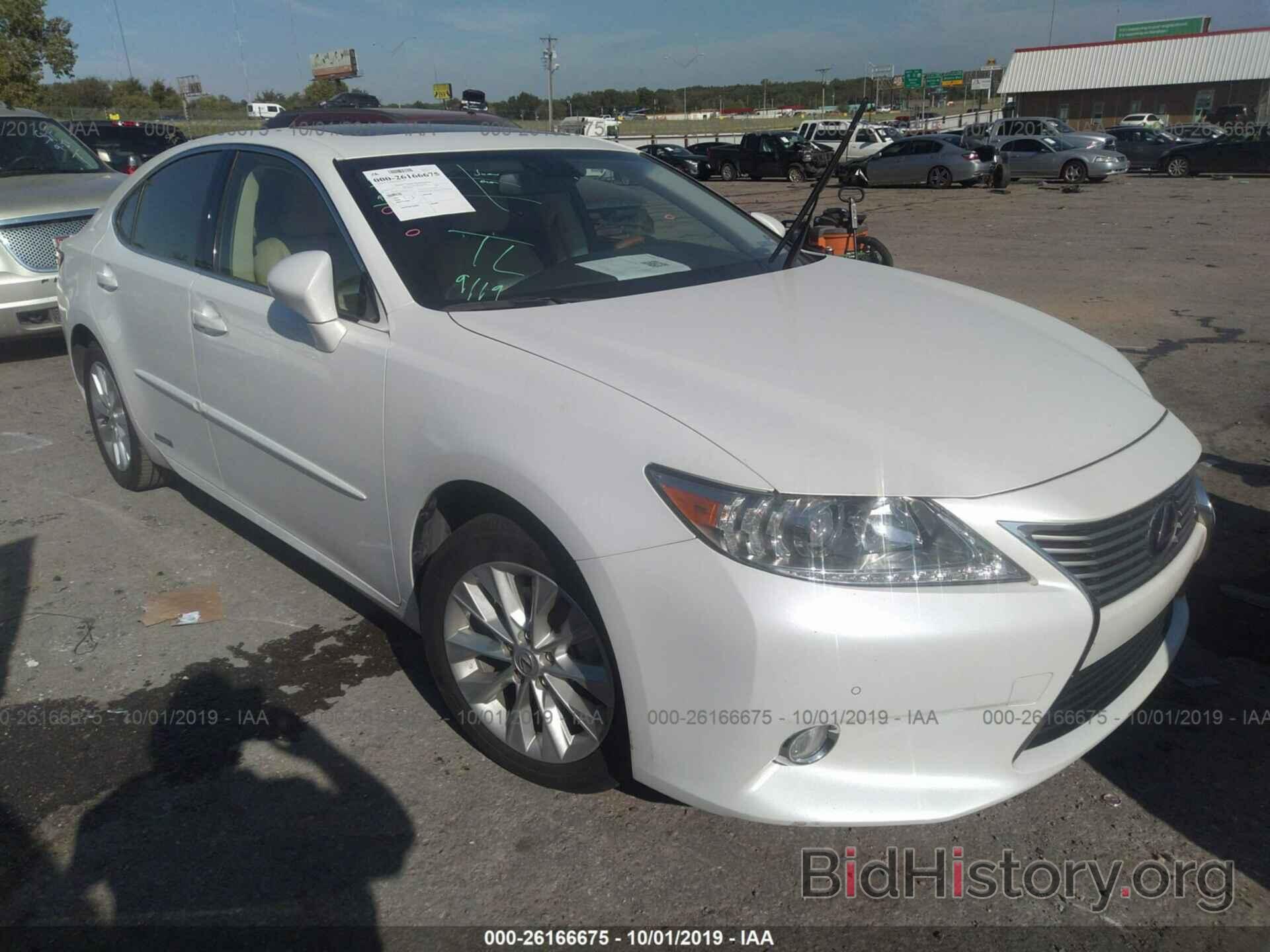 Photo JTHBW1GG8D2011062 - LEXUS ES 2013