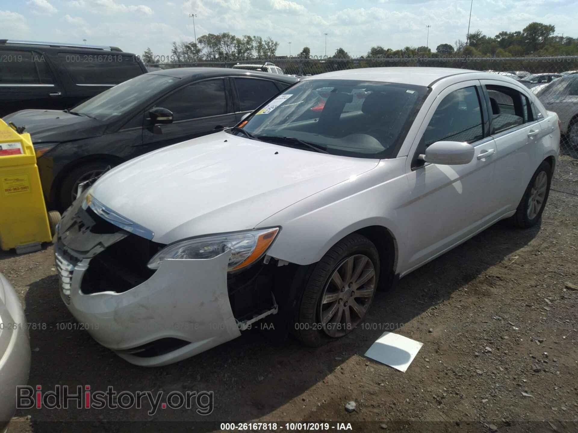 2013 CHRYSLER 200 - VIN: 1C3CCBBB3DN646516 - Фото 2